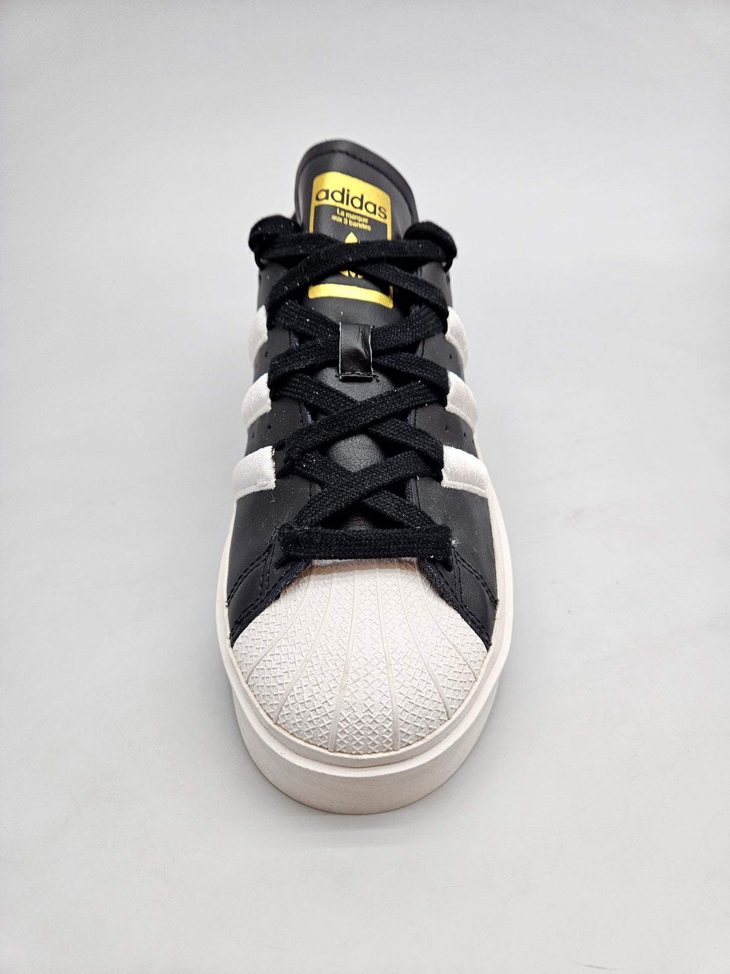 ADIDAS NOVI ORIGINAL PATIKI BR 40