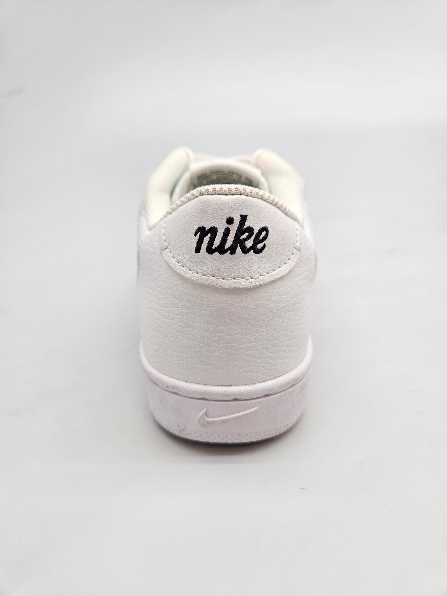 NIKE NOVI ORIGINAL PATIKI BR 43