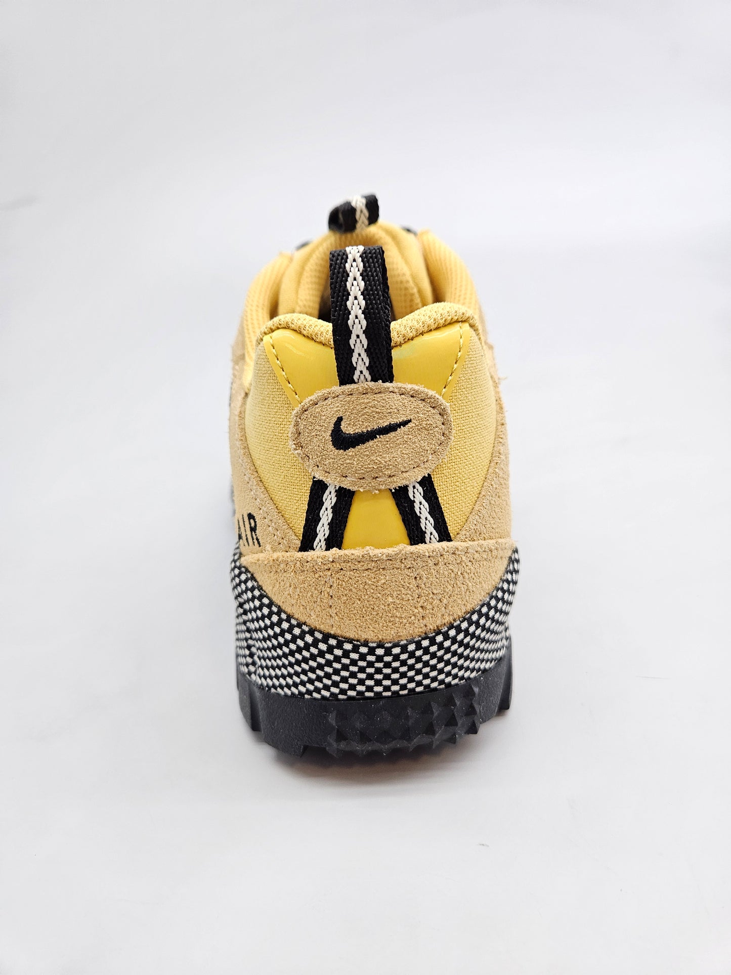 NIKE NOVI ORIGINAL PATIKI BR 38.5
