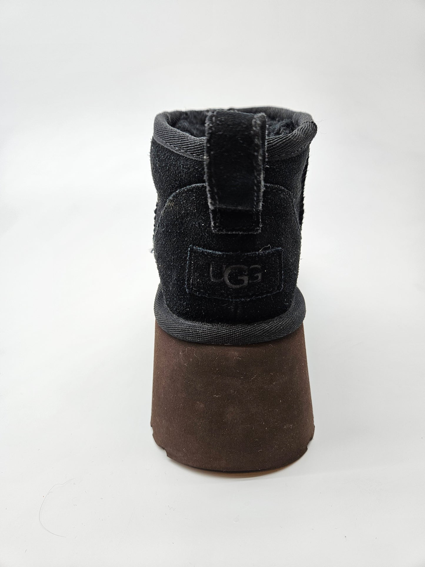 UGG AUSTRALIA ORIGINAL KOZNI CIZMI BR 38