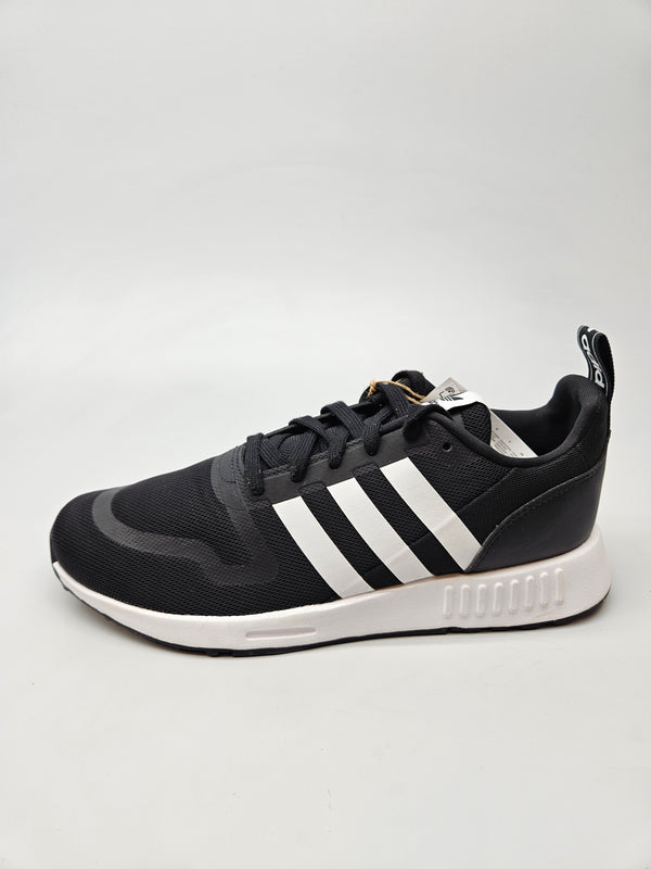 ADIDAS NOVI ORIGINAL PATIKI BR 43