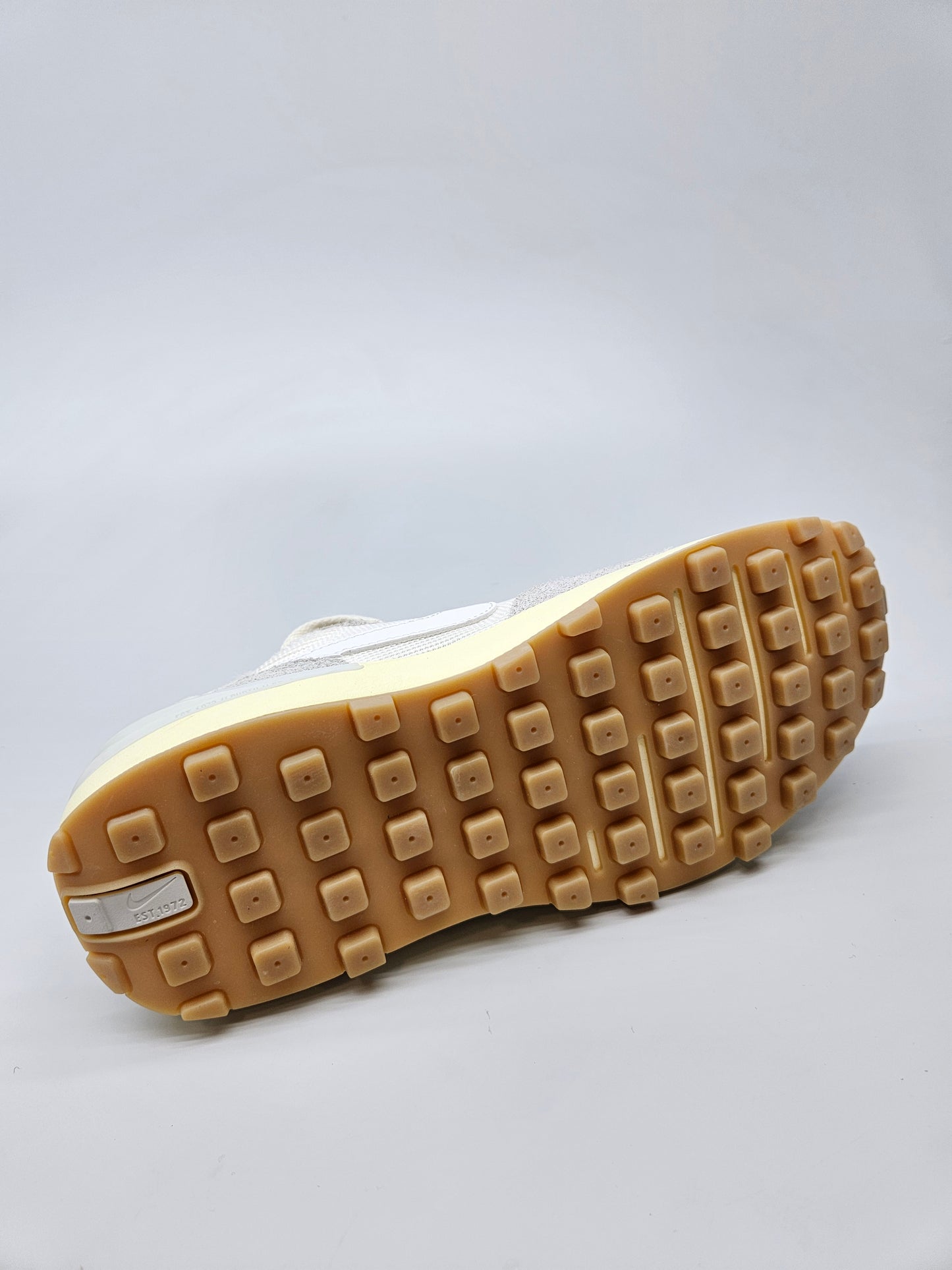 NIKE NOVI ORIGINAL PATIKI BR 39
