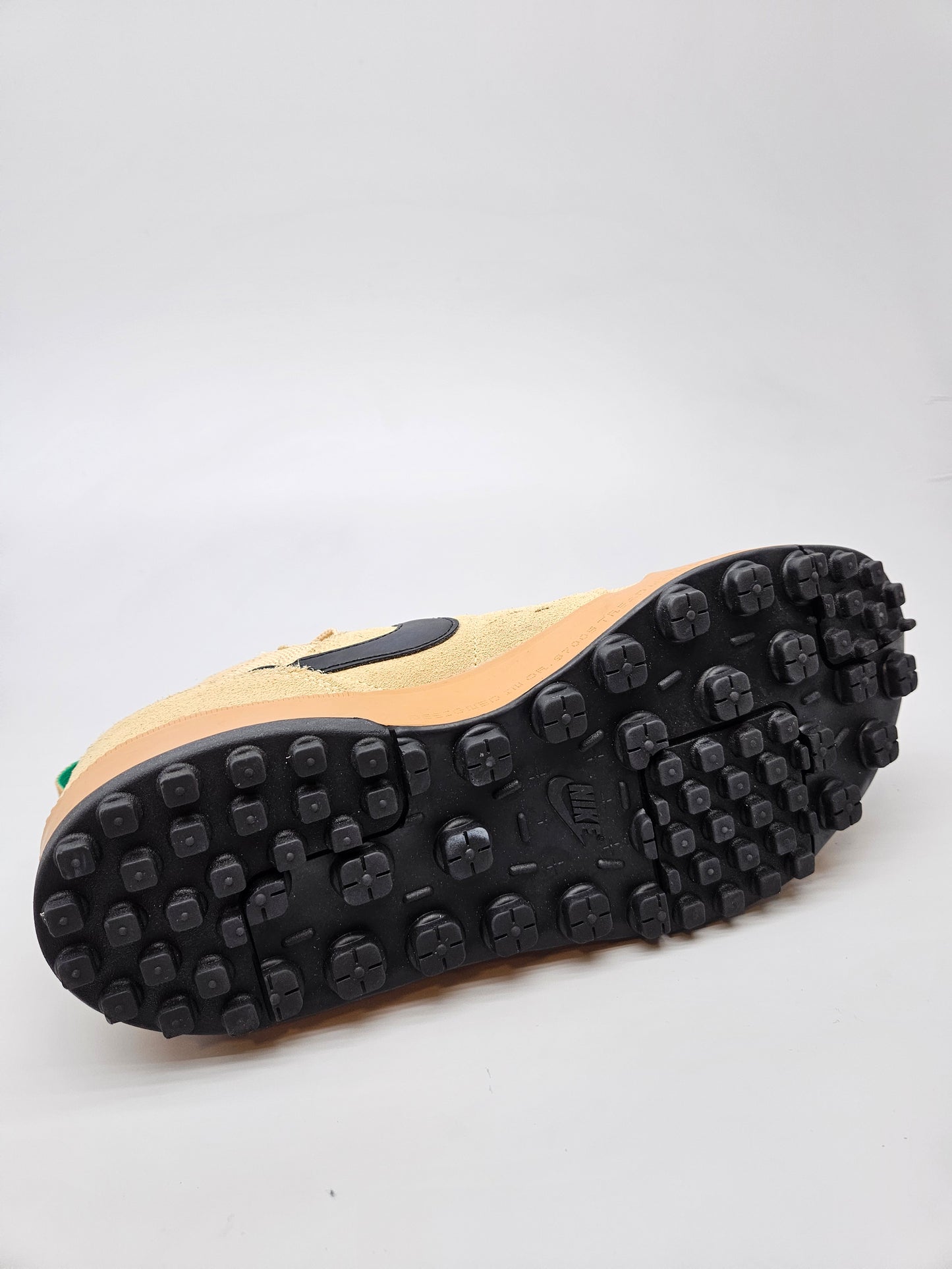 NIKE NOVI ORIGINAL PATIKI BR 44.5
