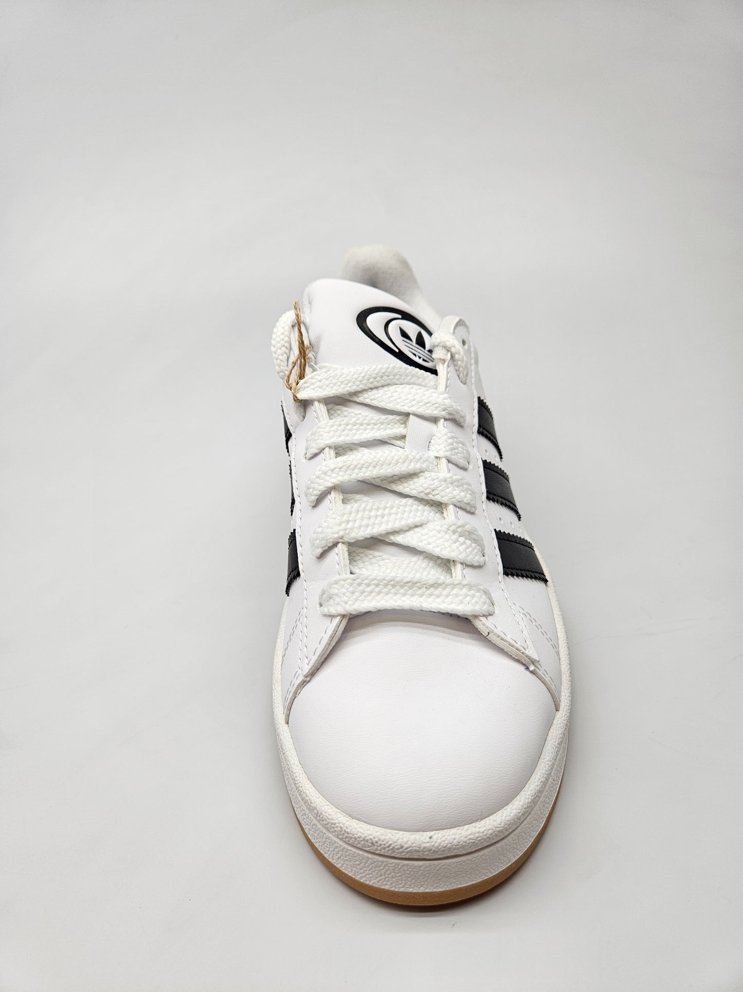 ADIDAS NOVI ORIGINAL PATIKI BR 38.5