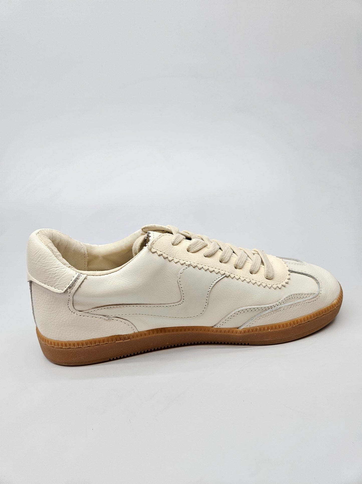 DOLCE VITA NOVI ORIGINAL PATIKI BR 39