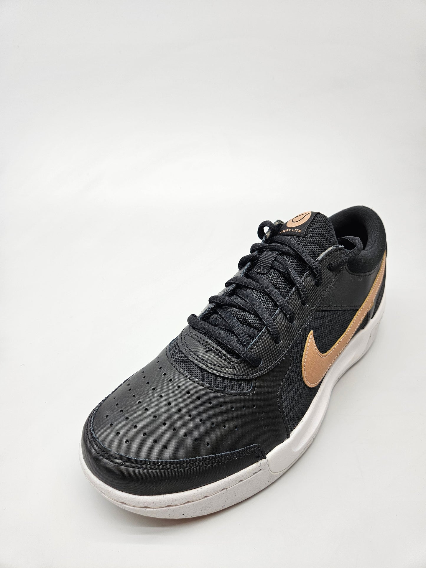 NIKE NOVI ORIGINAL PATIKI BR 40.5