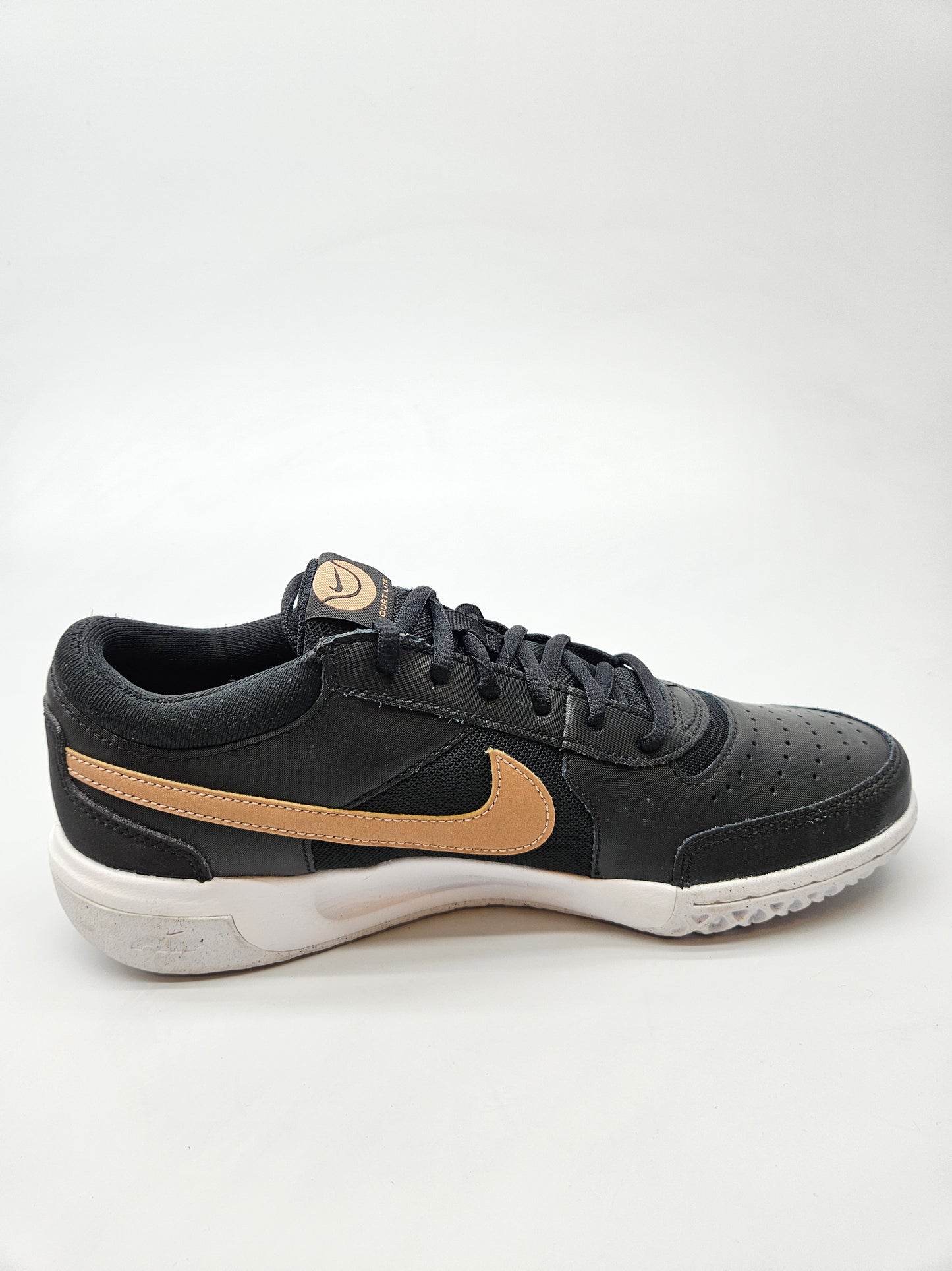NIKE NOVI ORIGINAL PATIKI BR 40.5