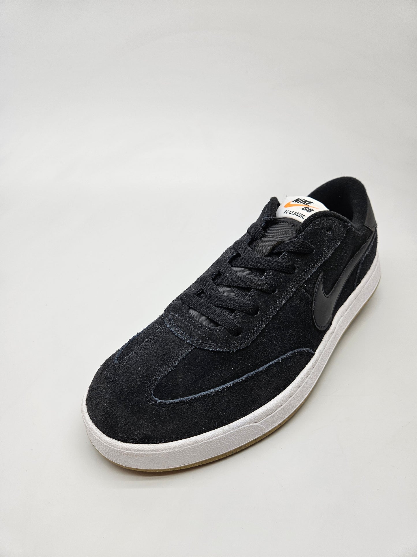 NIKE NOVI ORIGINAL PATIKI BR 45.5