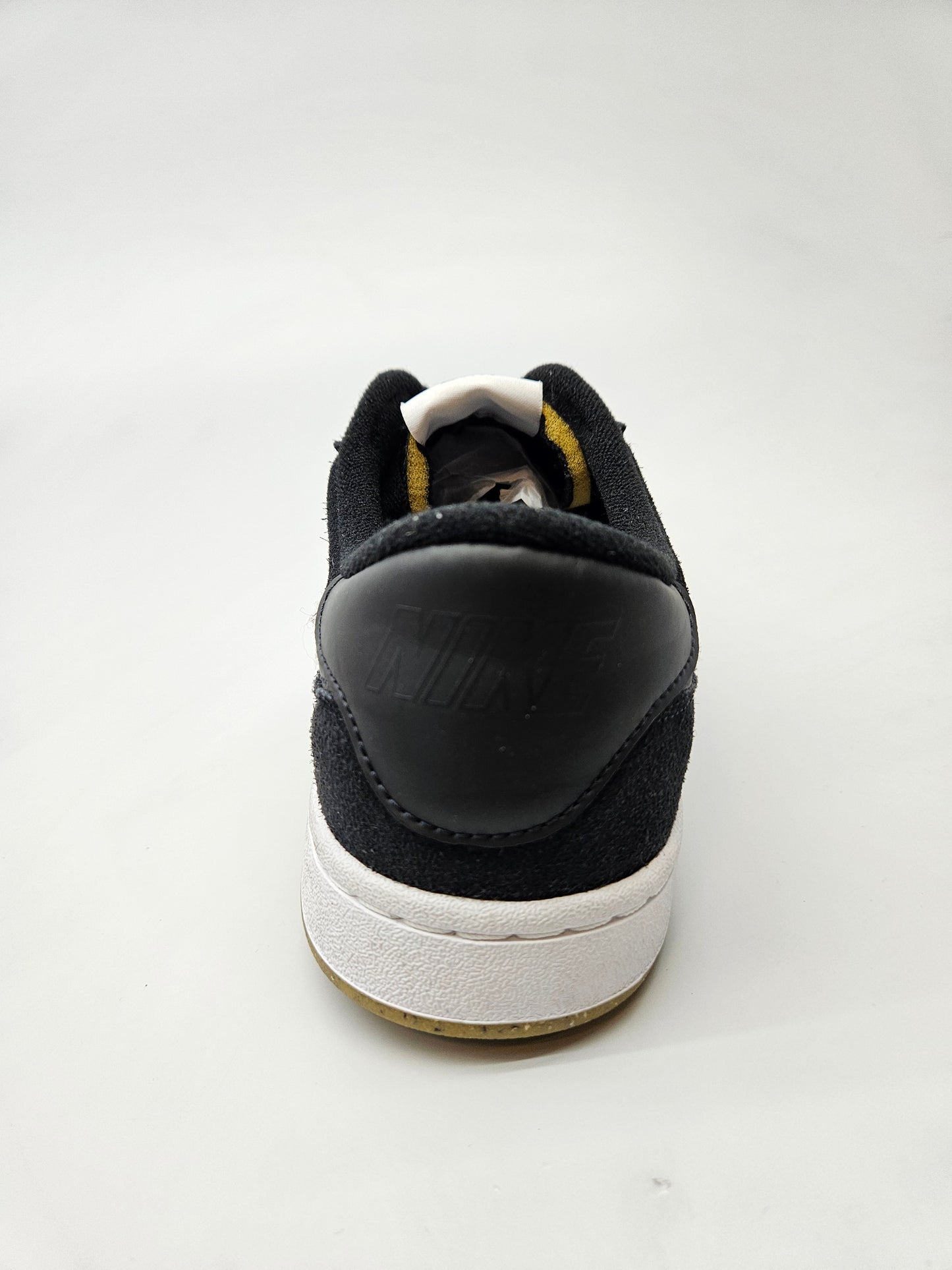 NIKE NOVI ORIGINAL PATIKI BR 45.5
