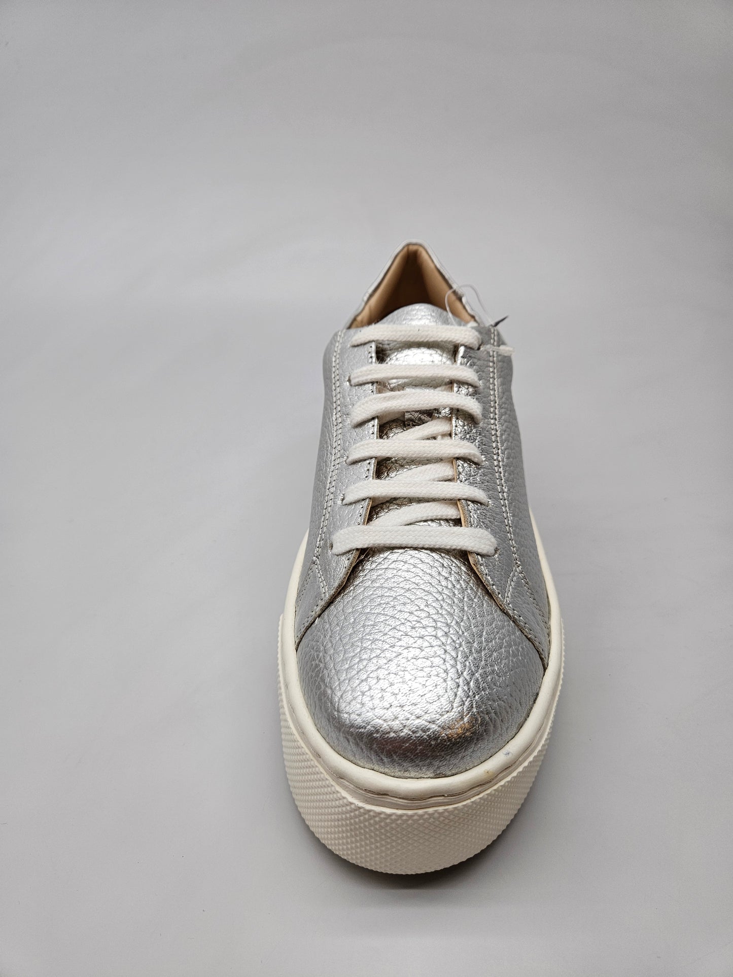 NEXT NOVI ORIGINAL PATIKI BR 38.5