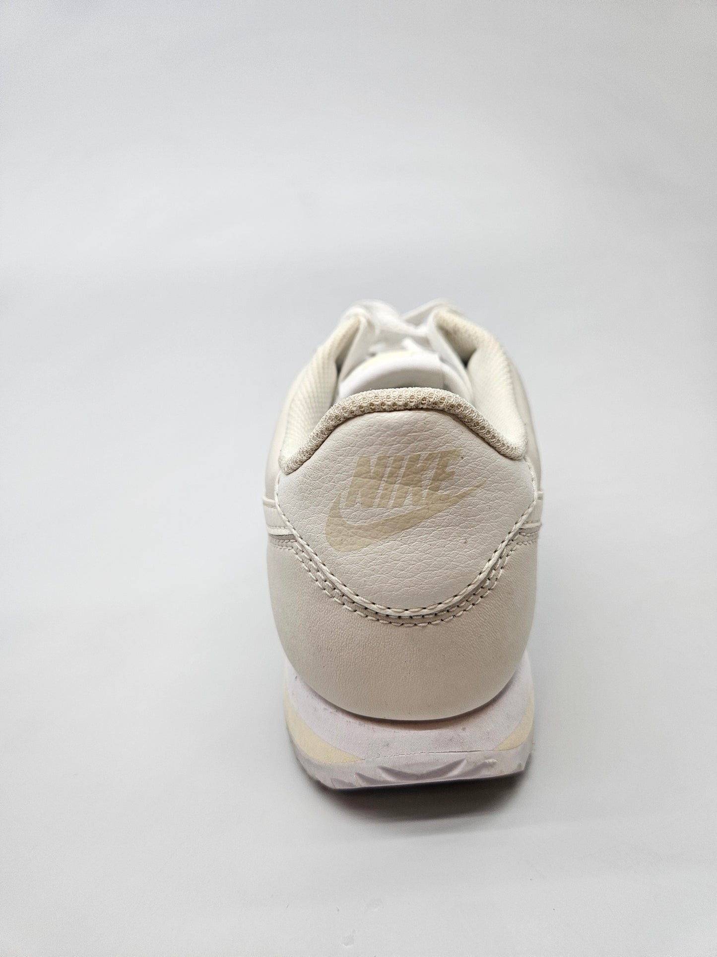 NIKE NOVI ORIGINAL PATIKI BR 38