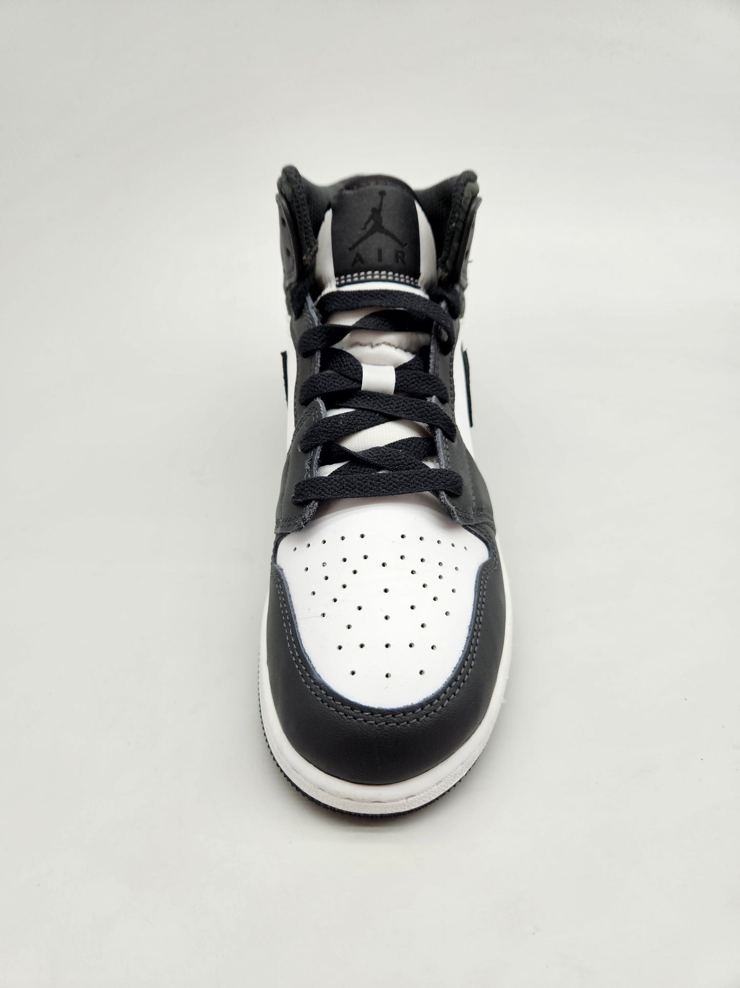 NIKE AIRMAX NOVI ORIGINAL PATIKI BR 38.5