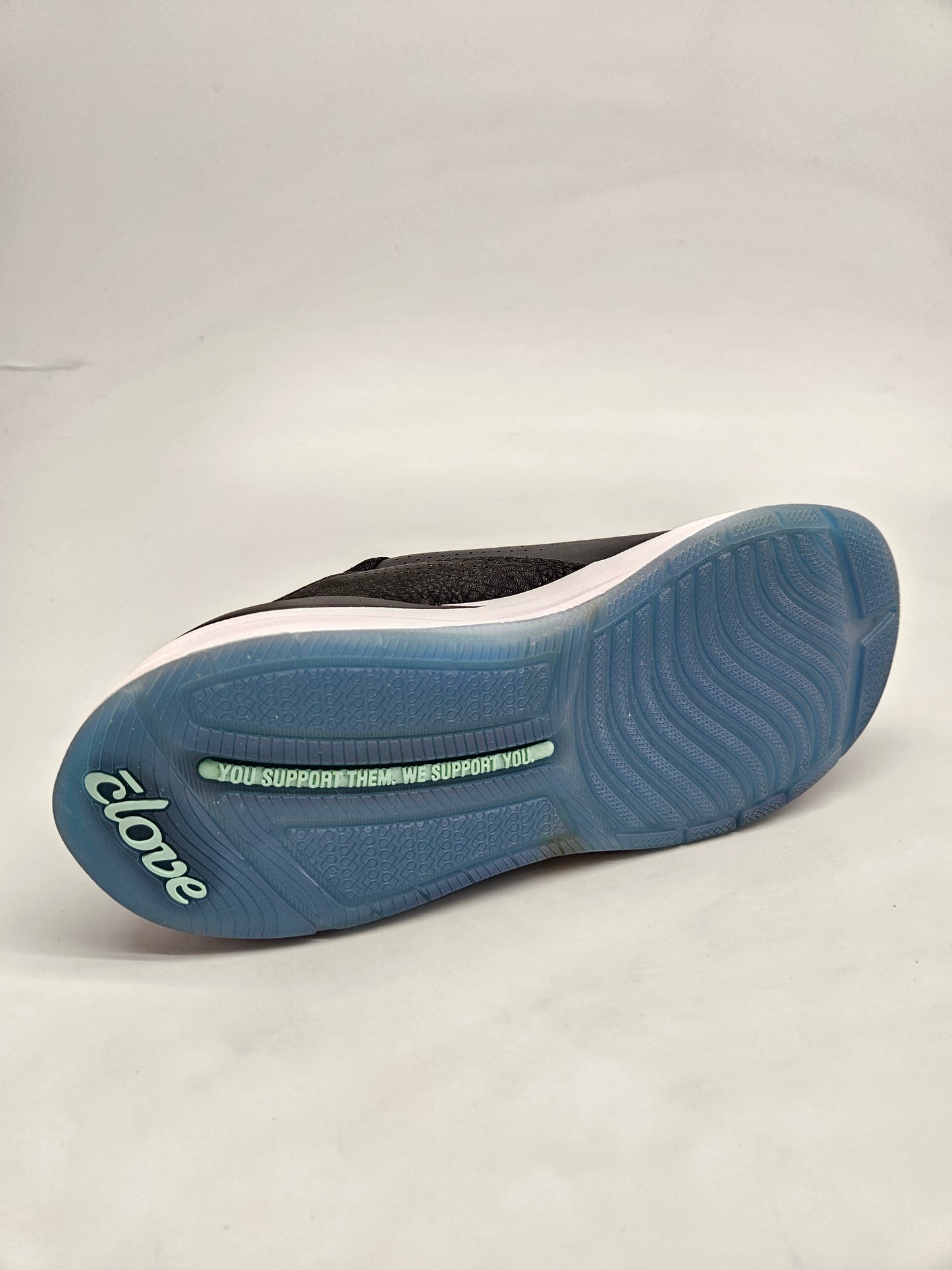 GLOVE NOVI ORIGINAL PATIKI BR 40.5