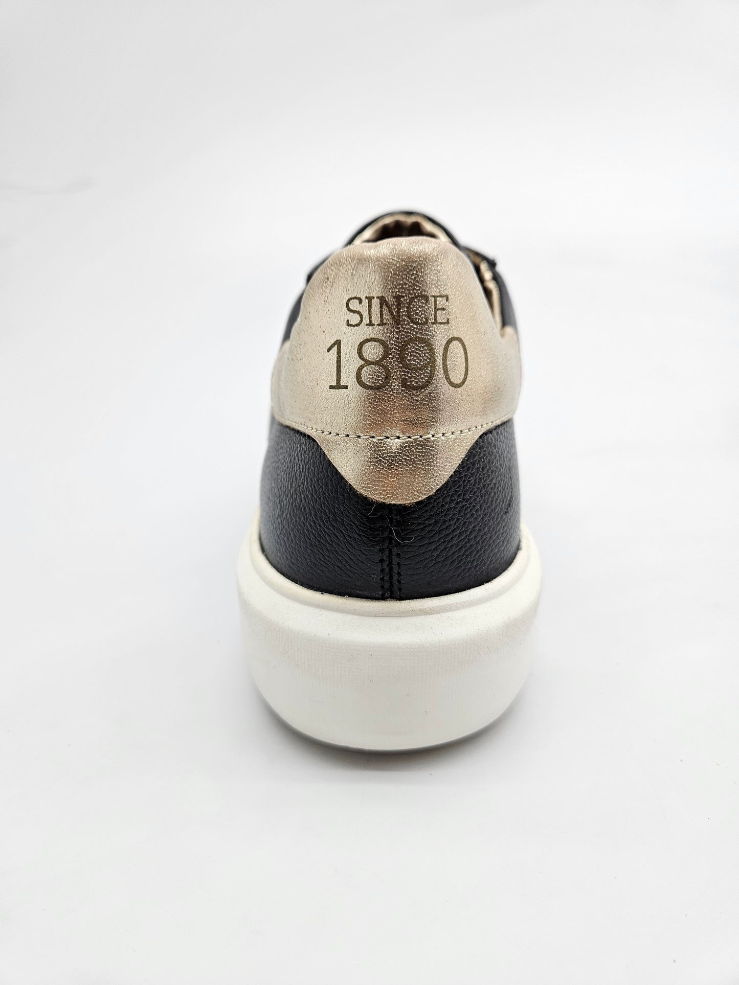 USSN POLO NOVI ORIGINAL PATIKI BR 39