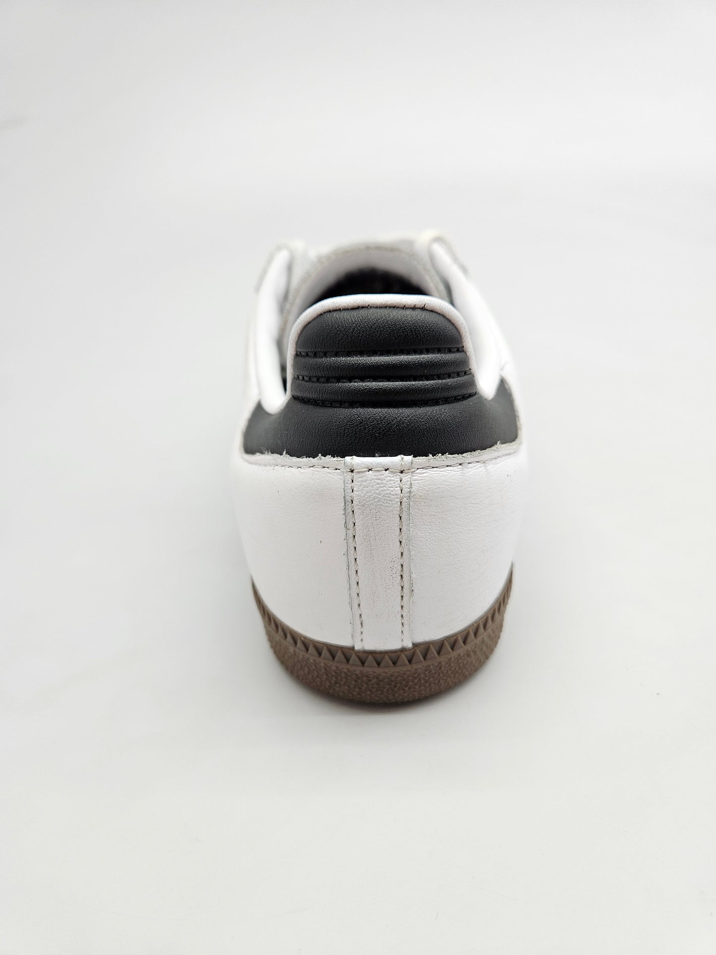 ADIDAS ORIGINAL PATIKI BR 40.5