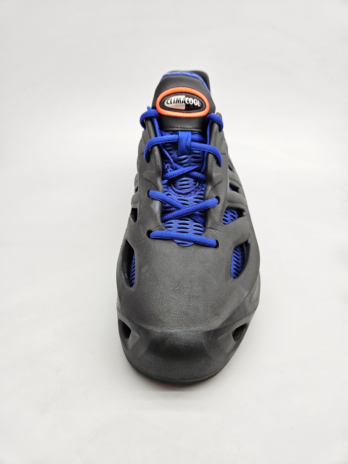 ADIDAS NOVI ORIGINAL PATIKI BR 43