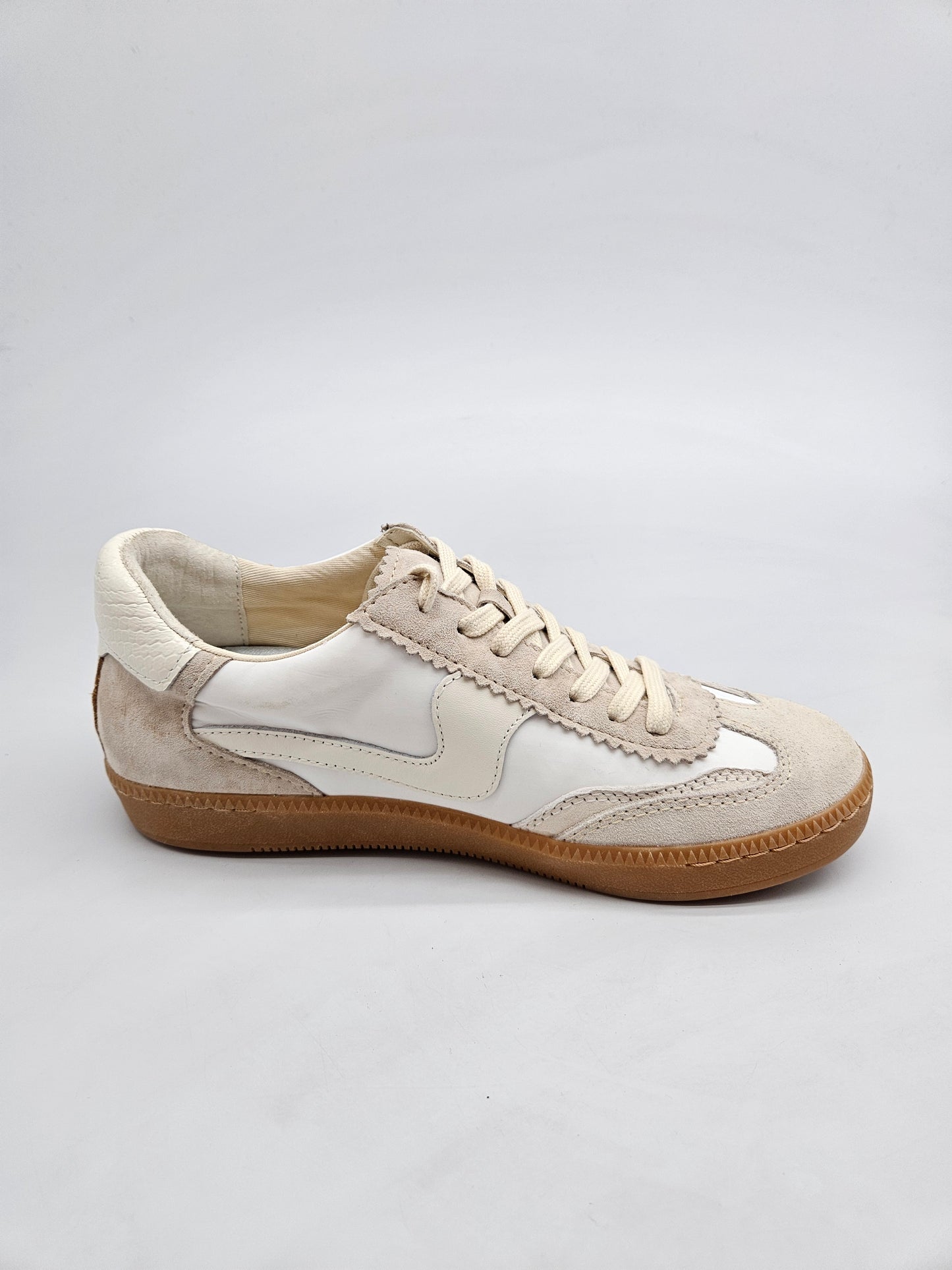 DOLCE VITA NOVI ORIGINAL PATIKI BR 37