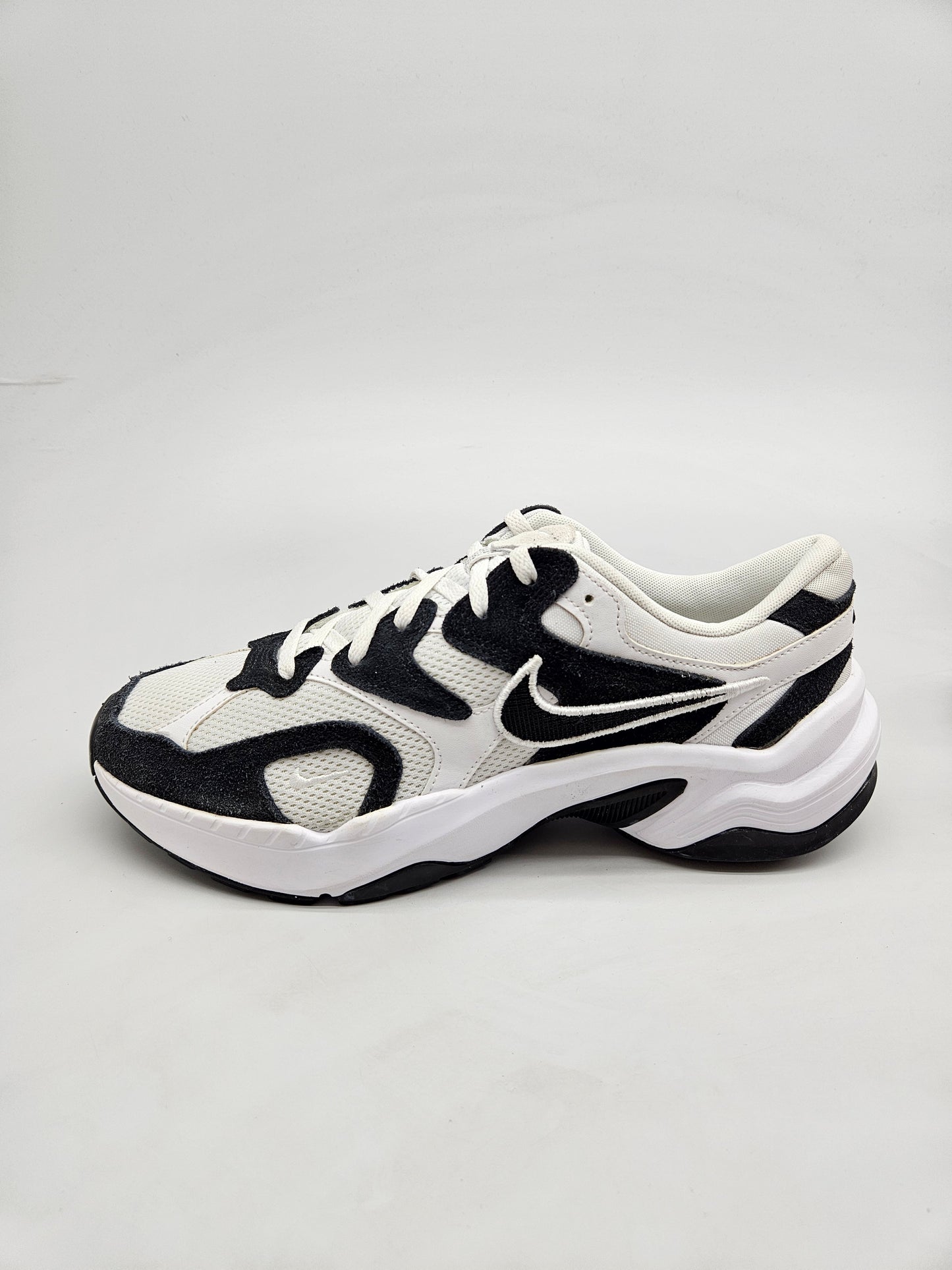 NIKE NOVI ORIGINAL PATIKI BR 43