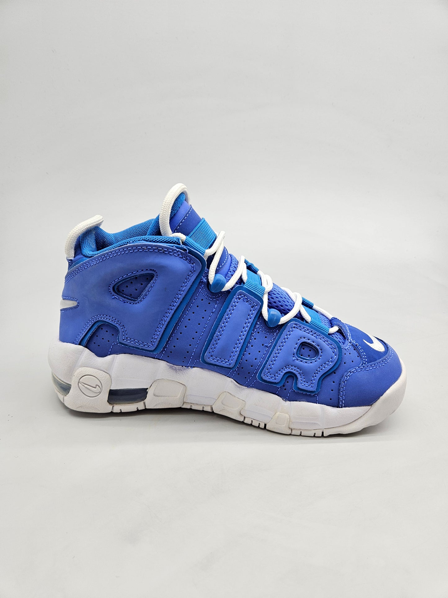 NIKE AIRMAX NOVI ORIGINAL PATIKI BR 37.5