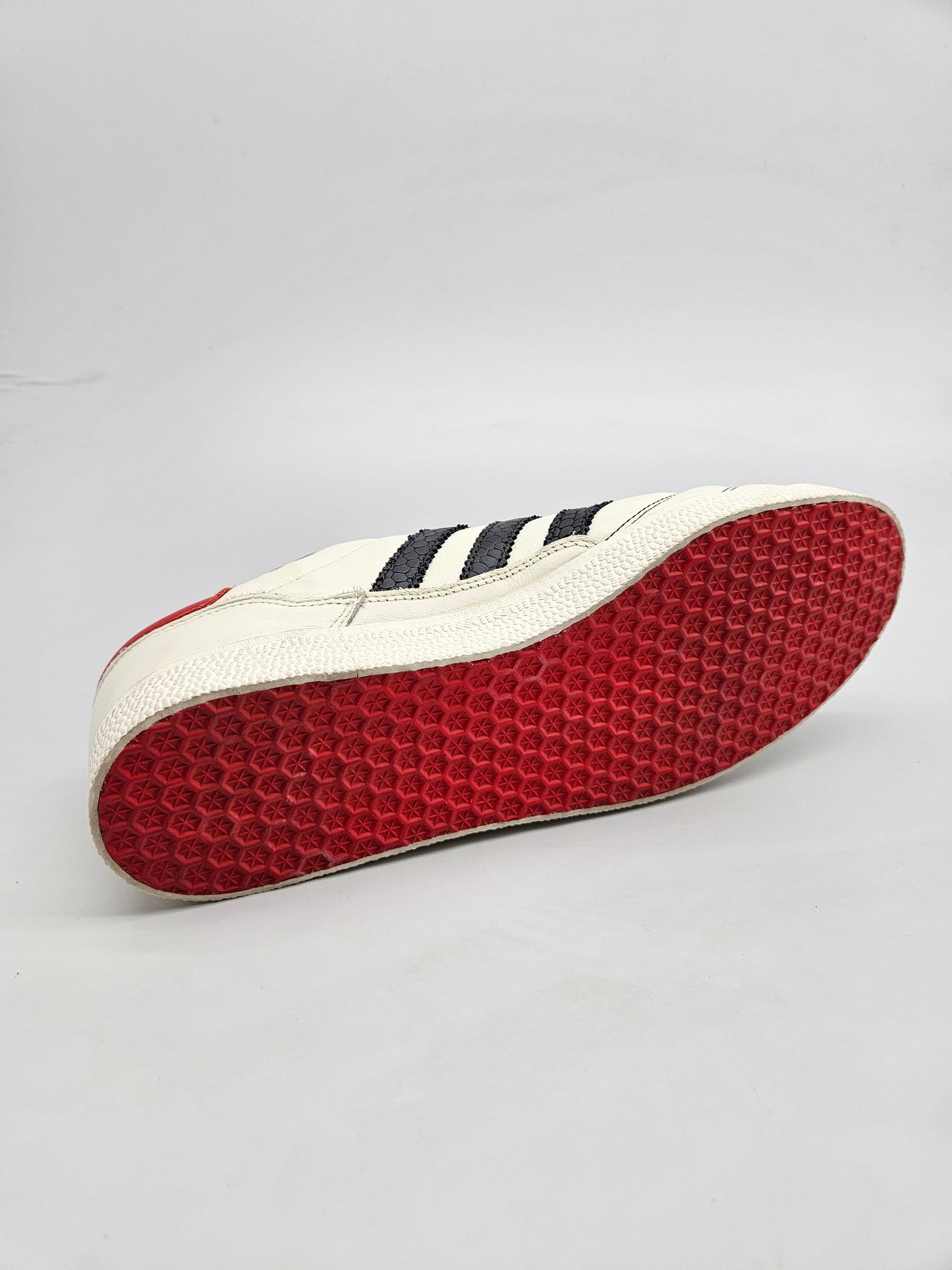 ADIDAS NOVI ORIGINAL PATIKI BR 43