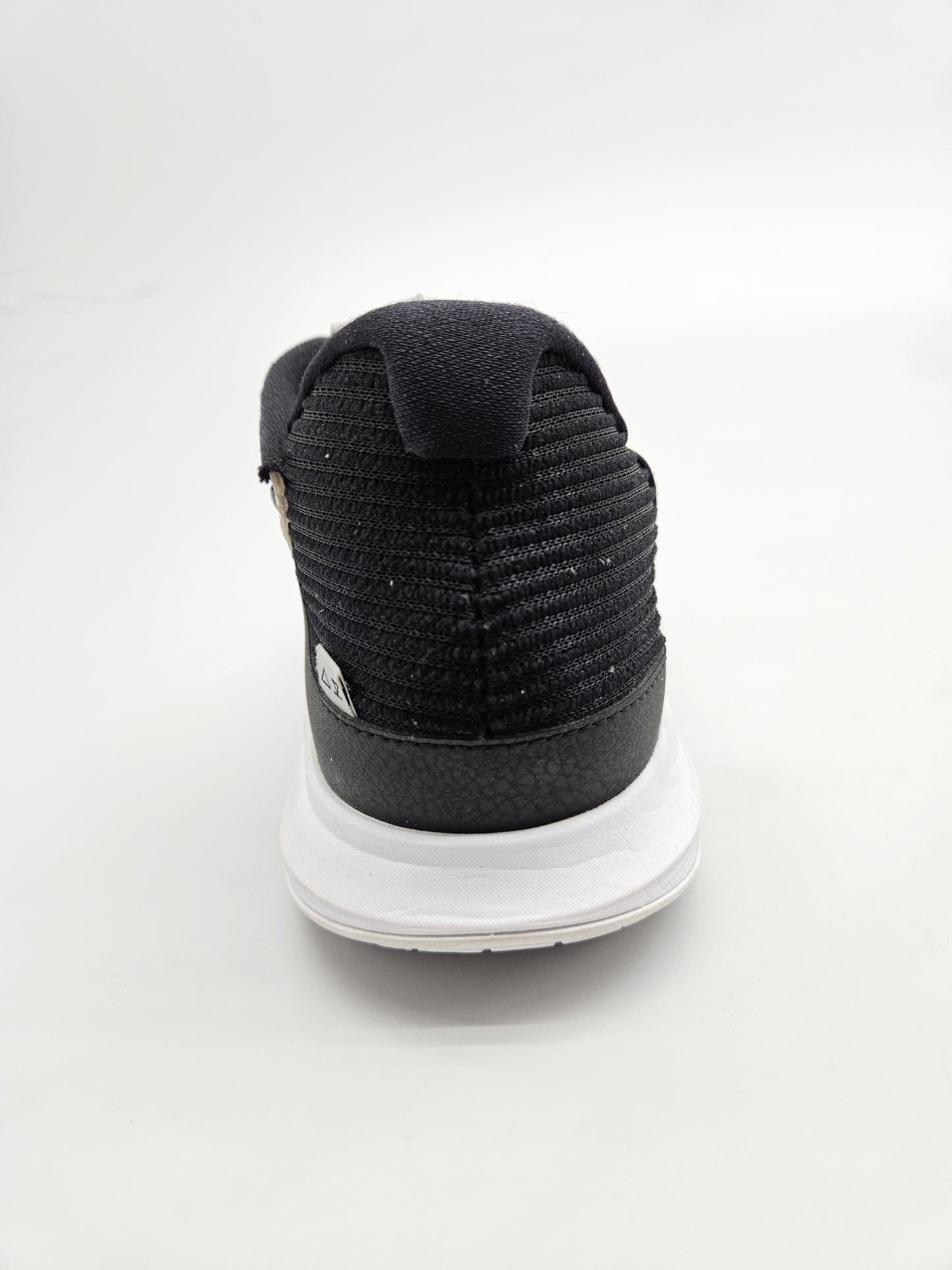 NIKE NOVI ORIGINAL PATIKI BR 44
