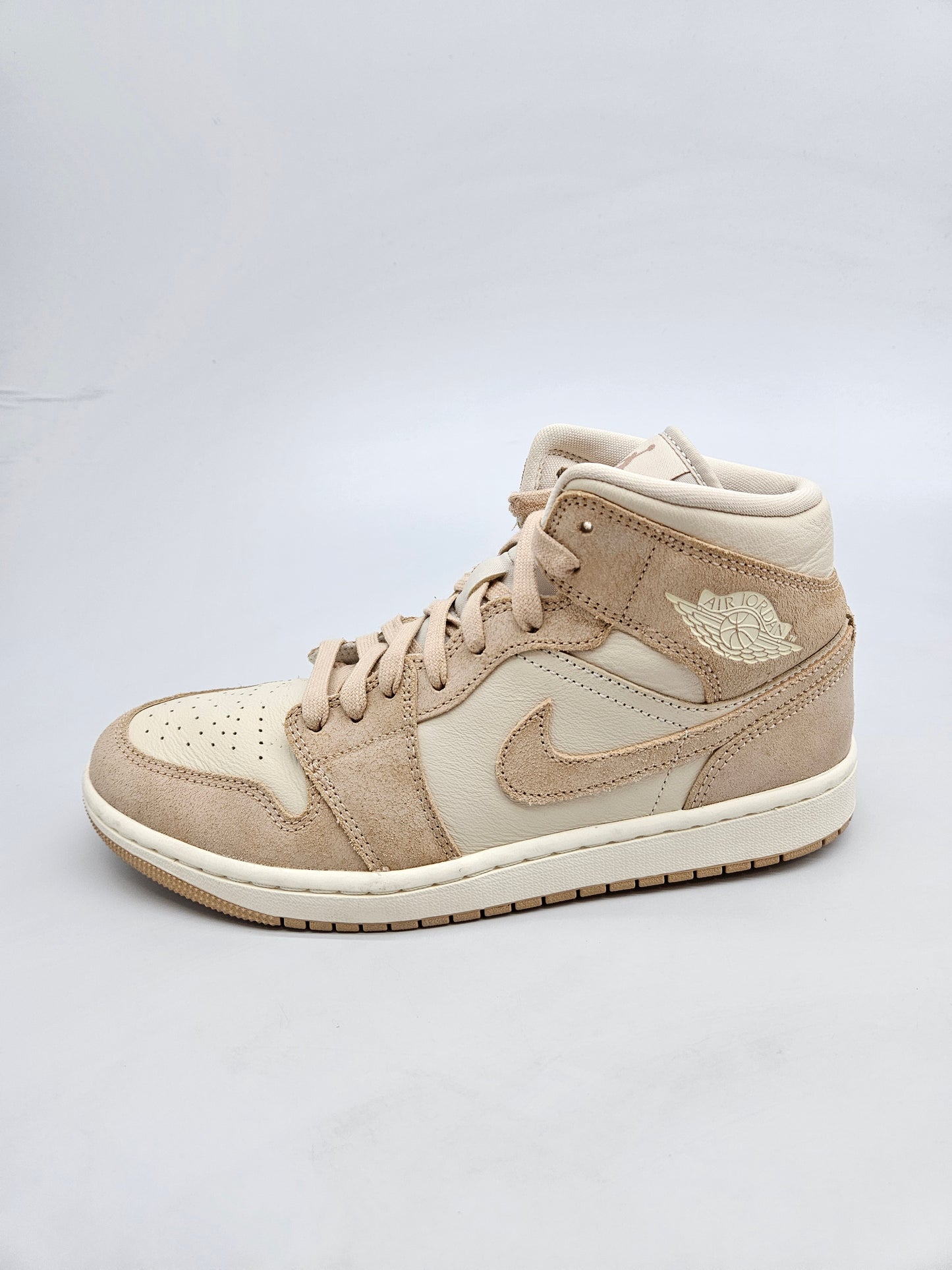 NIKE JORDAN NOVI ORIGINAL PATIKI BR 40.5