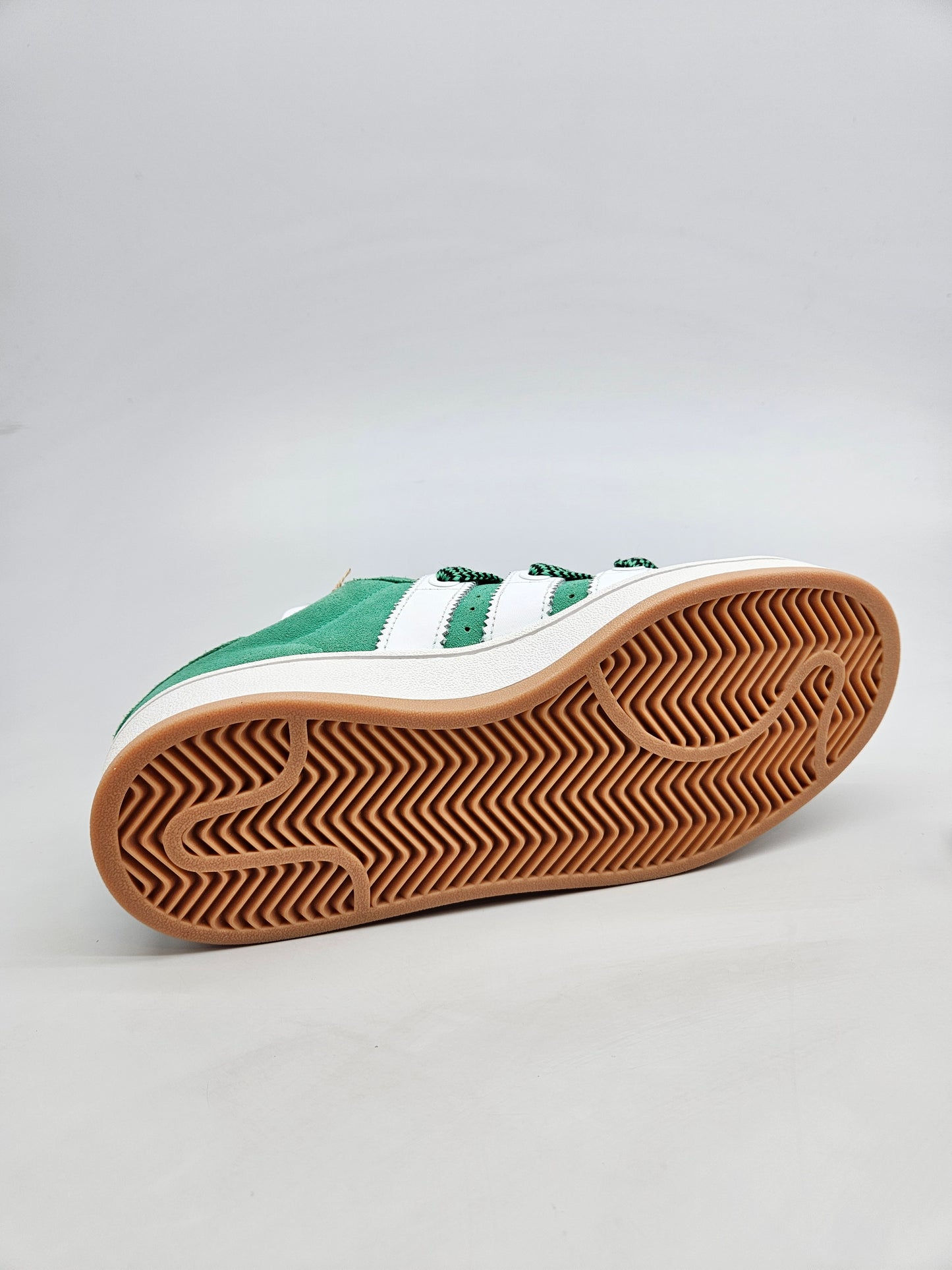 ADIDAS NOVI ORIGINAL PATIKI BR 40