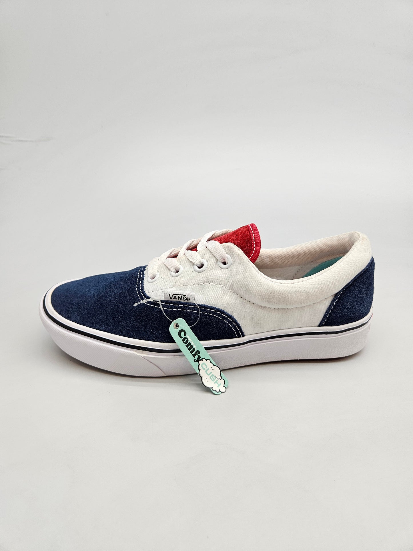 VANS NOVI ORIGINAL PATIKI BR 38