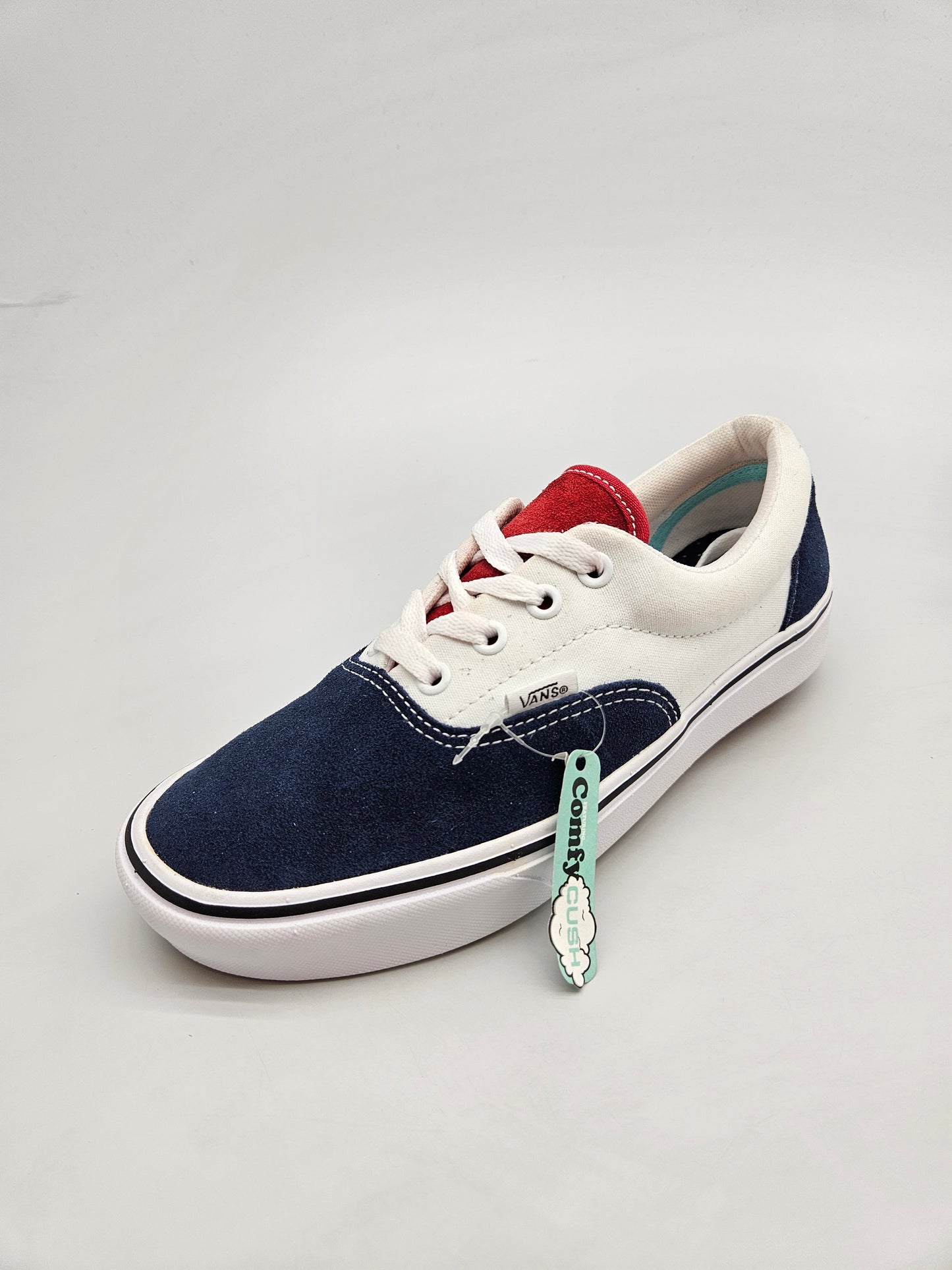 VANS NOVI ORIGINAL PATIKI BR 38