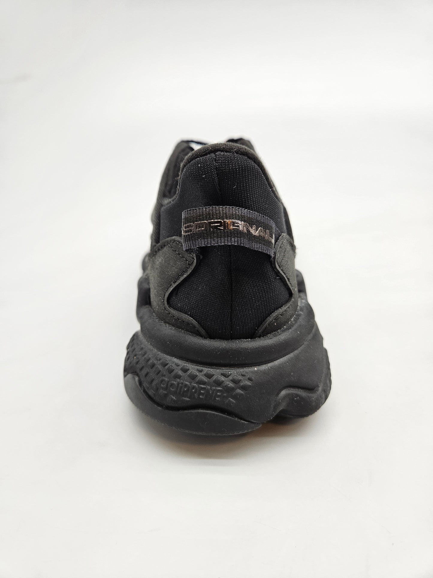 ADIDAS NOVI ORIGINAL PATIKI BR 36.5