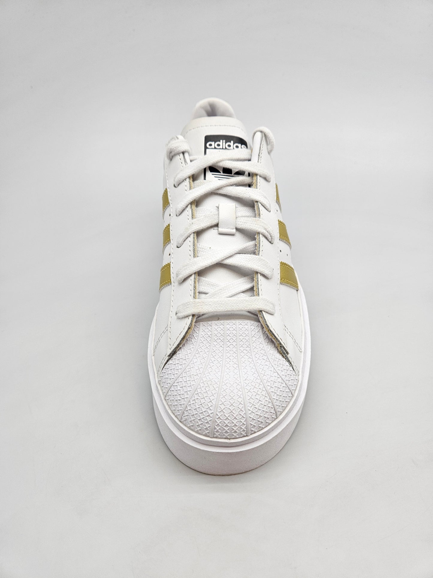 ADIDAS SUPERSTAR NOVI ORIGINAL PATIKI BR 39