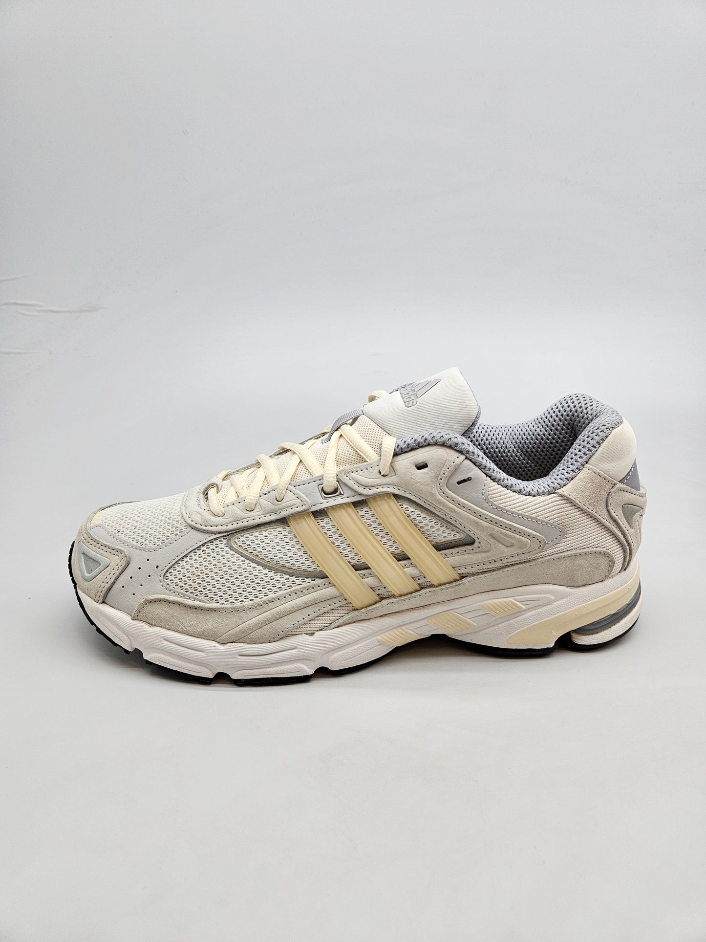 ADIDAS NOVI ORIGINAL PATIKI BR 44.5