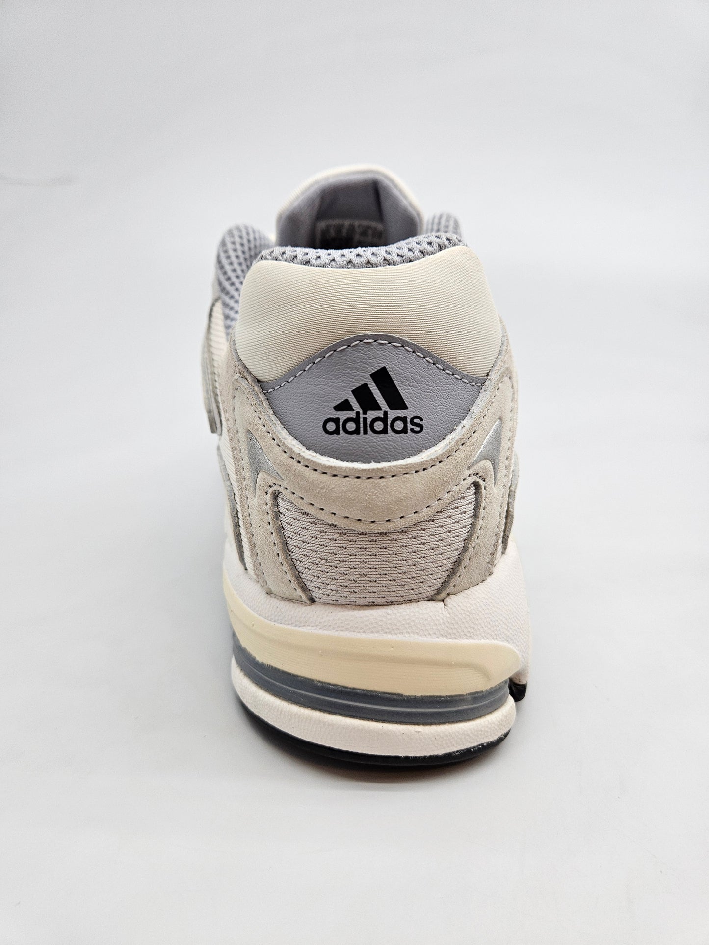 ADIDAS NOVI ORIGINAL PATIKI BR 44.5