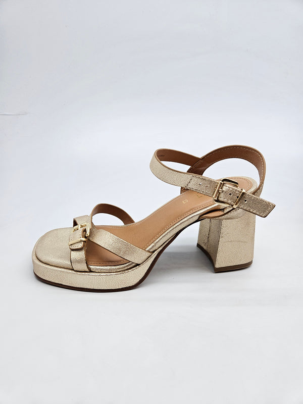 NEXT NOVI ORIGINAL SANDALI BR 39