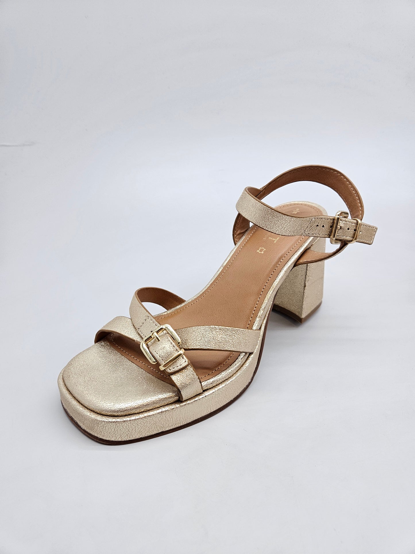 NEXT NOVI ORIGINAL SANDALI BR 39