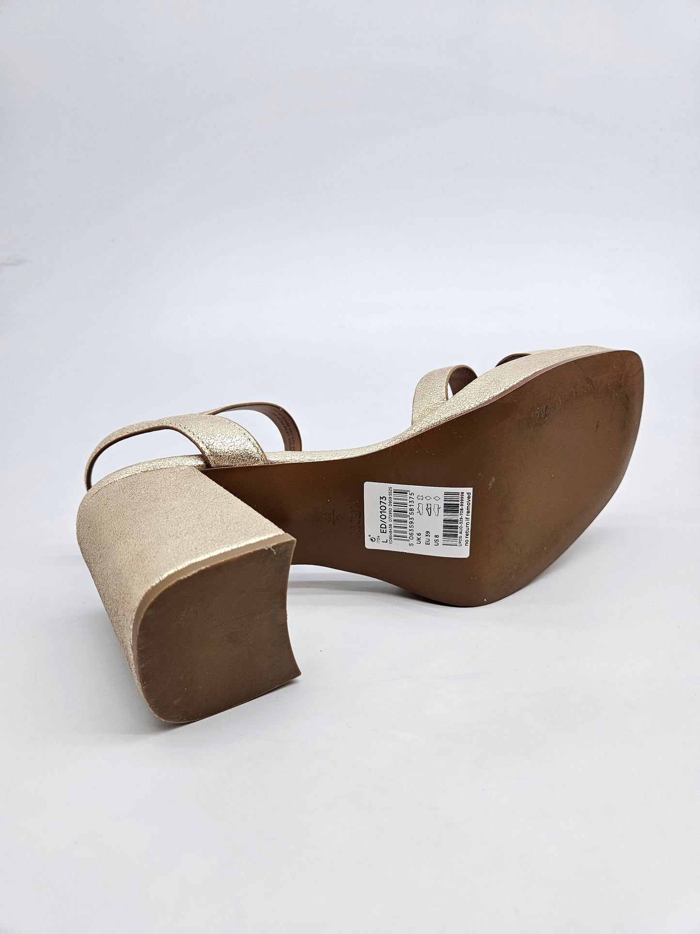 NEXT NOVI ORIGINAL SANDALI BR 39