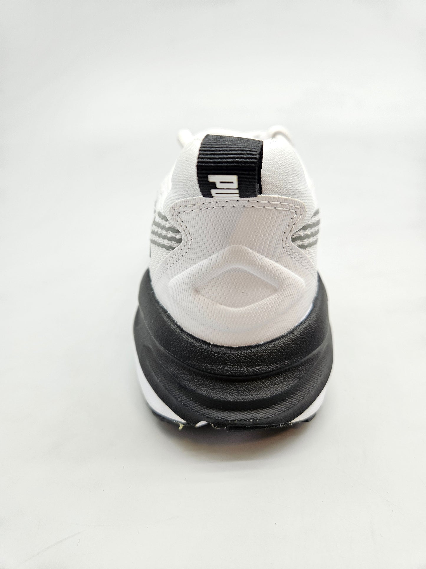 PUMA NOVI ORIGINAL PATIKI BR 42.5