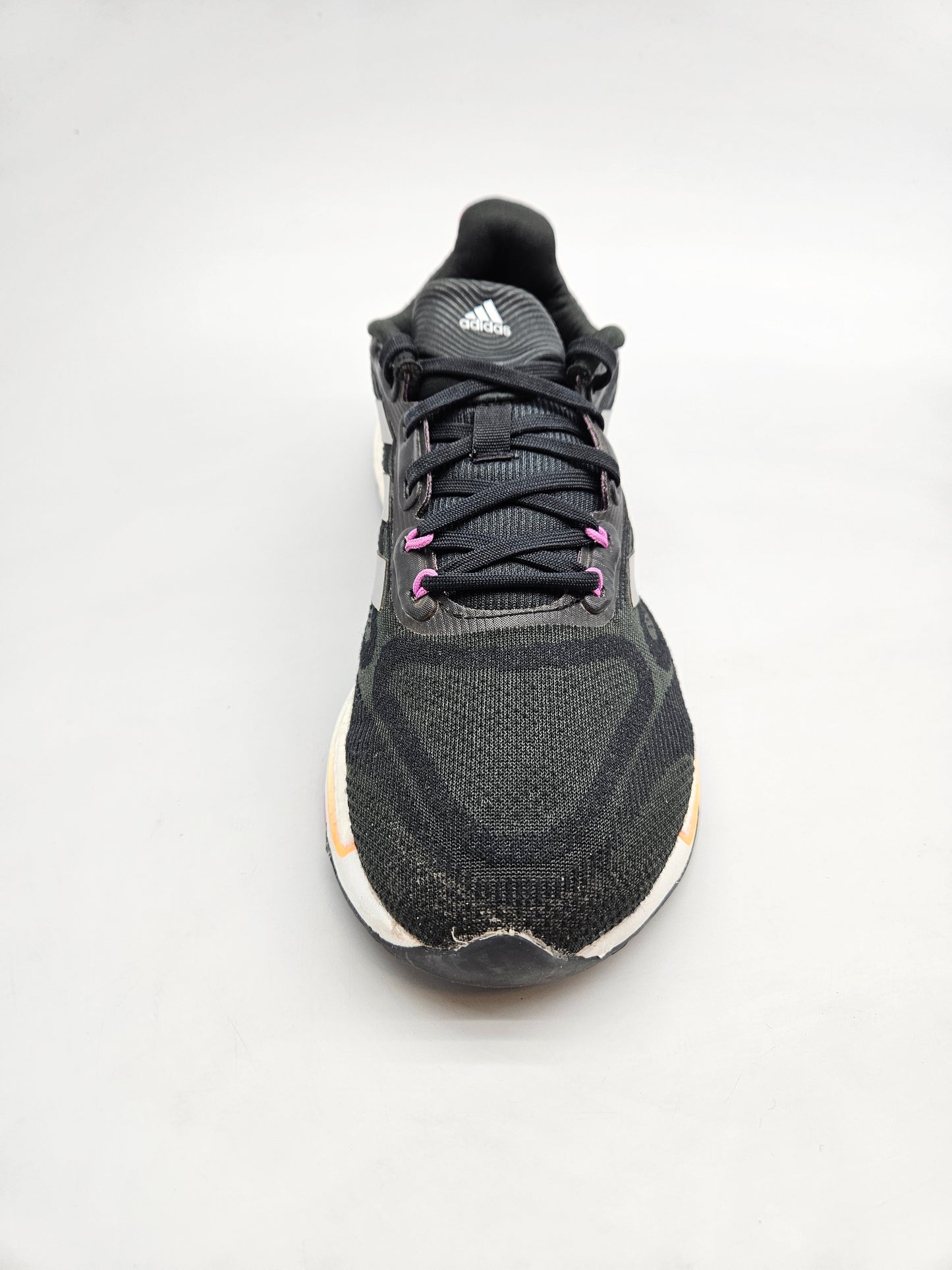 ADIDAS NOVI ORIGINAL PATIKI BR 39