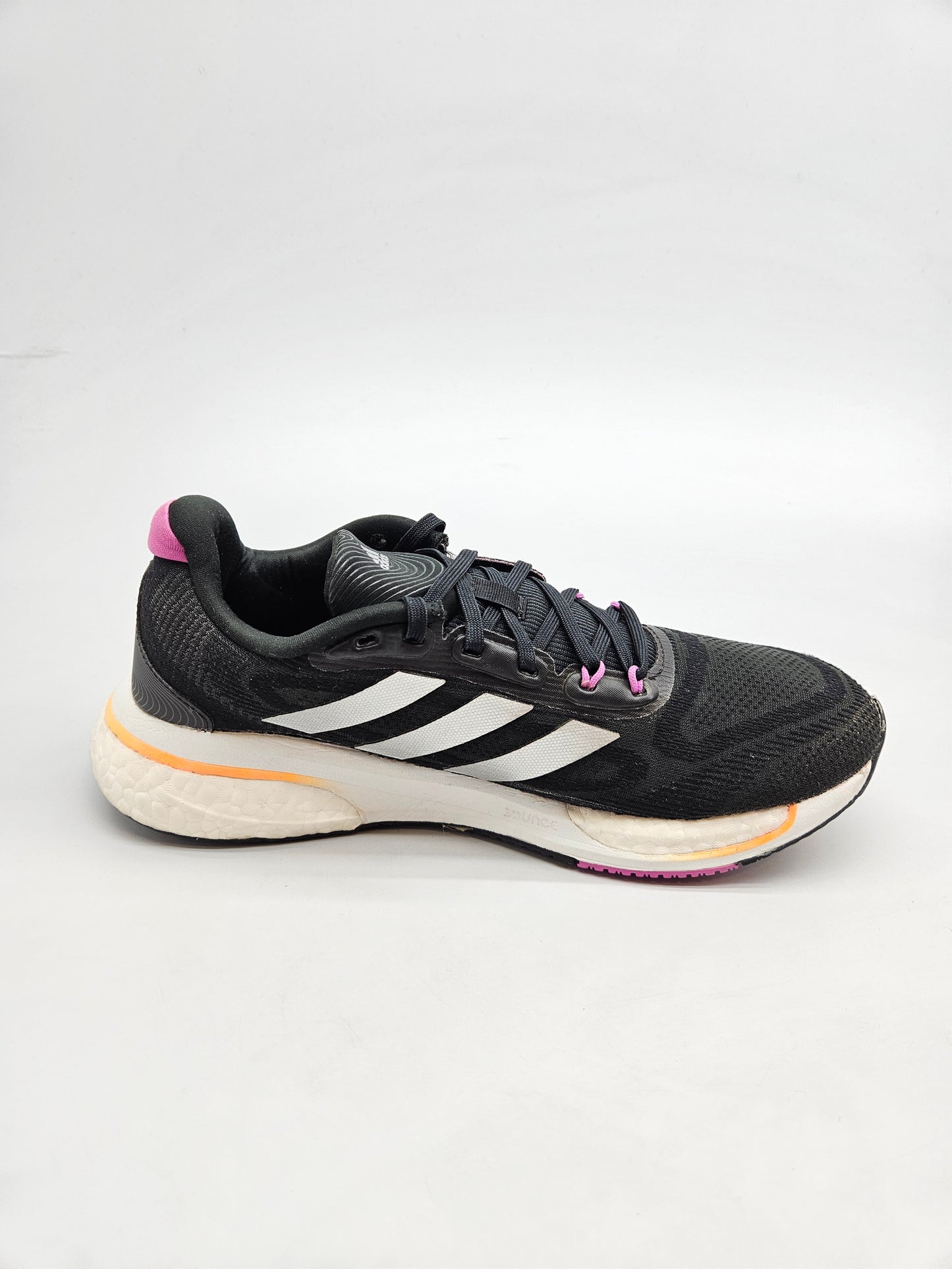 ADIDAS NOVI ORIGINAL PATIKI BR 39