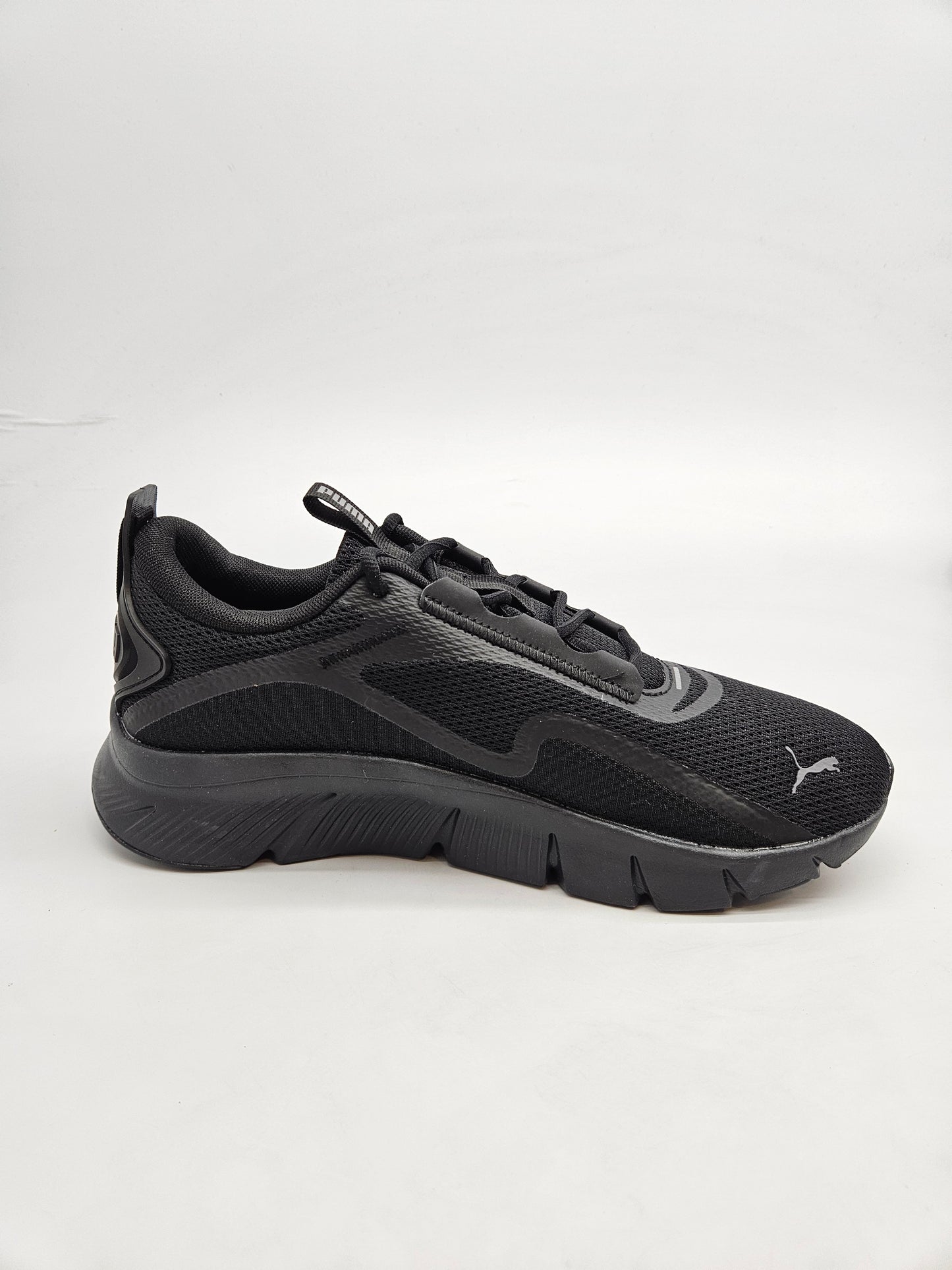 PUMA NOVI ORIGINAL PATIKI BR 43
