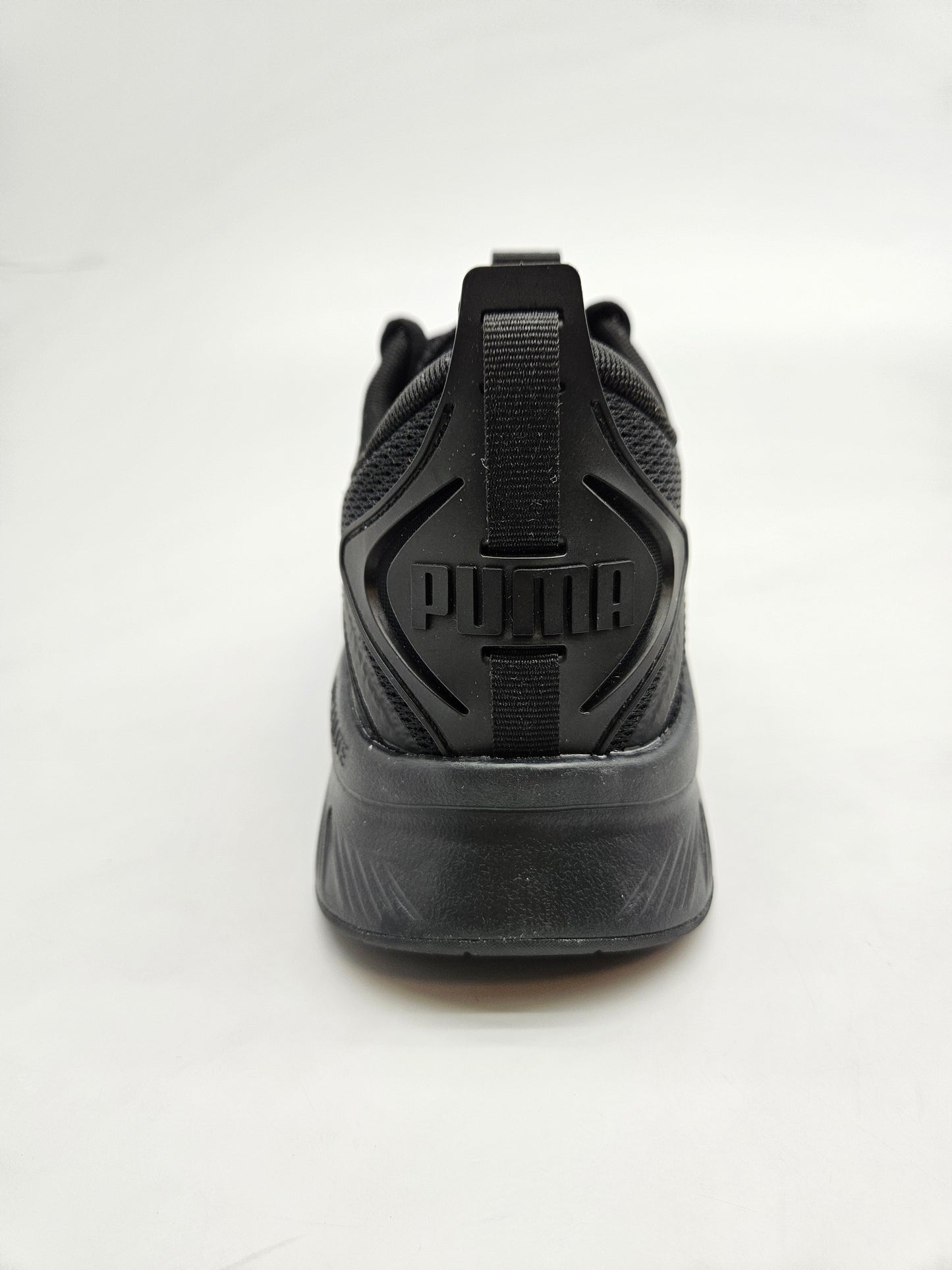 PUMA NOVI ORIGINAL PATIKI BR 43