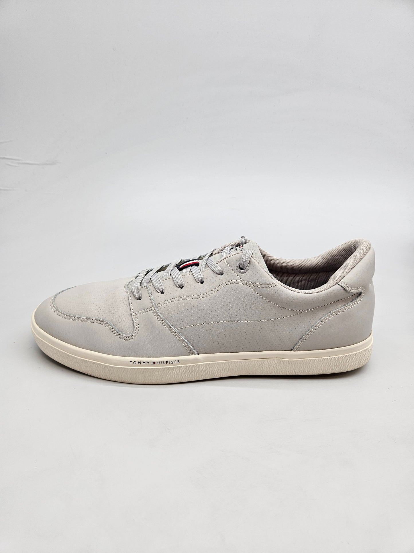TOMMY HILFIGER ORIGINAL PATIKI BR 44