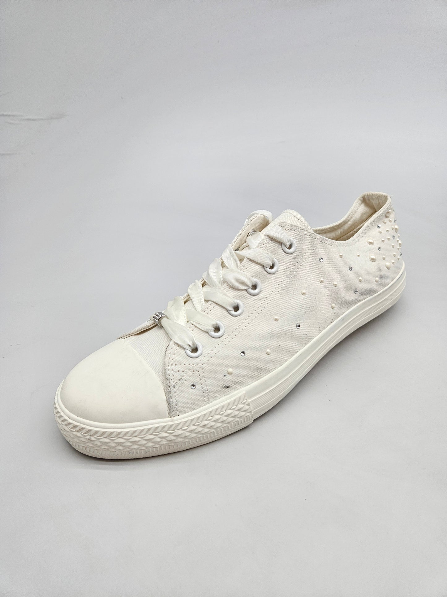 ANNA FIELD NOVI ORIGINAL PATIKI BR 40