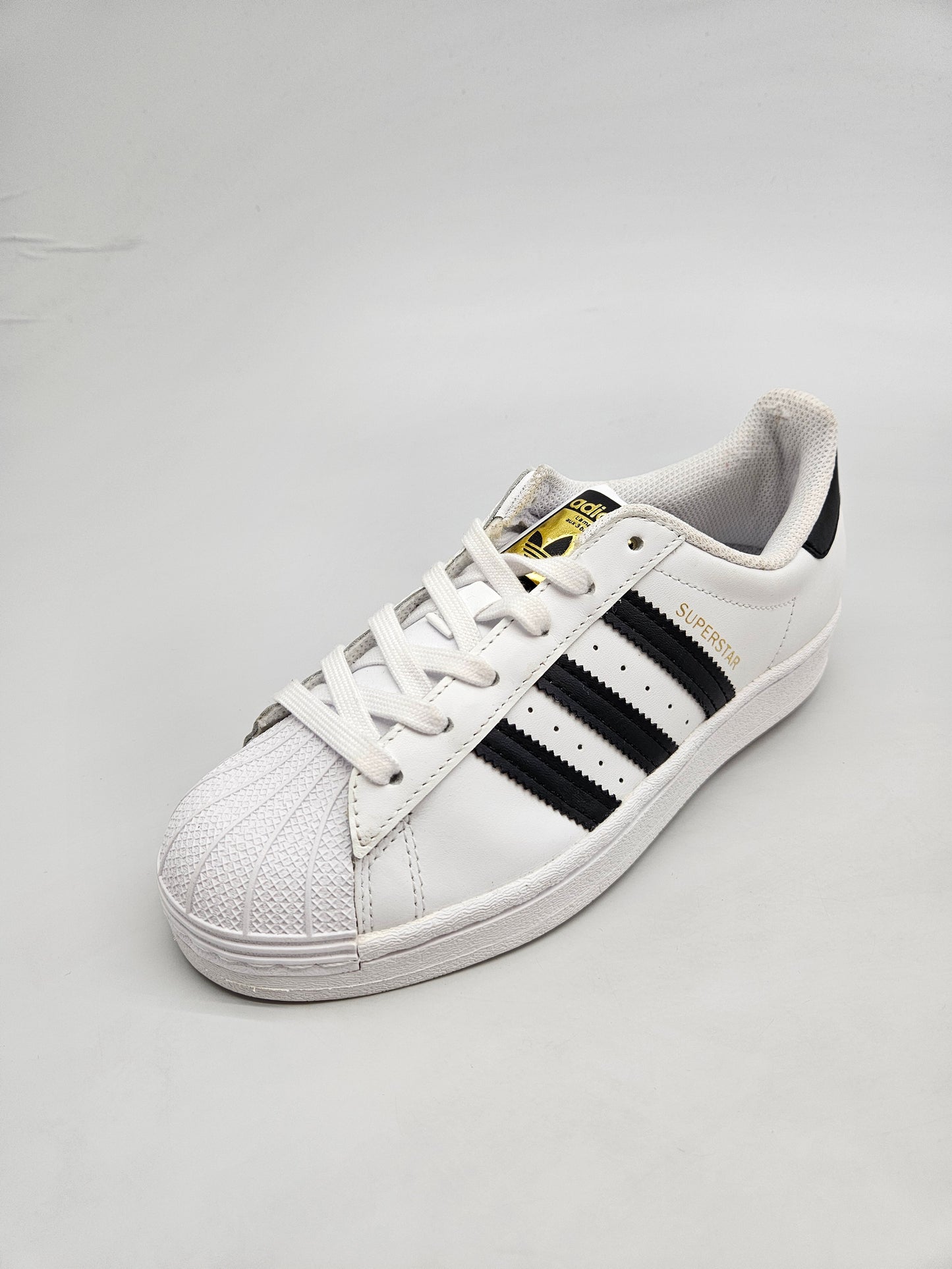 ADIDAS ORIGINAL PATIKI BR 36.5