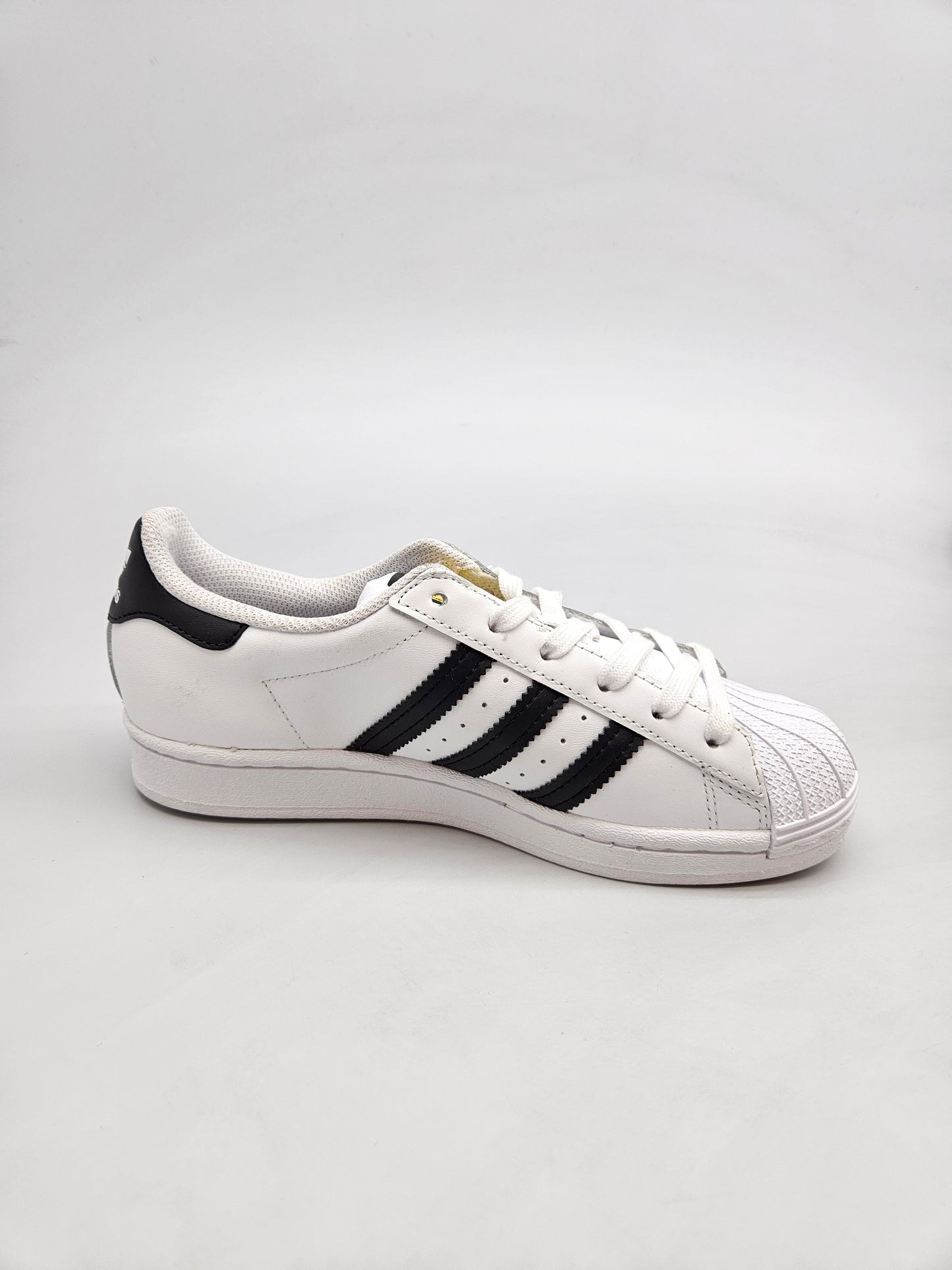 ADIDAS ORIGINAL PATIKI BR 36.5