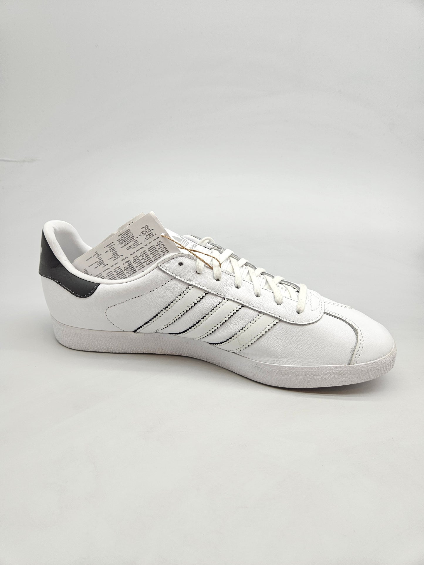 ADIDAS NOVI ORIGINAL PATIKI BR 45