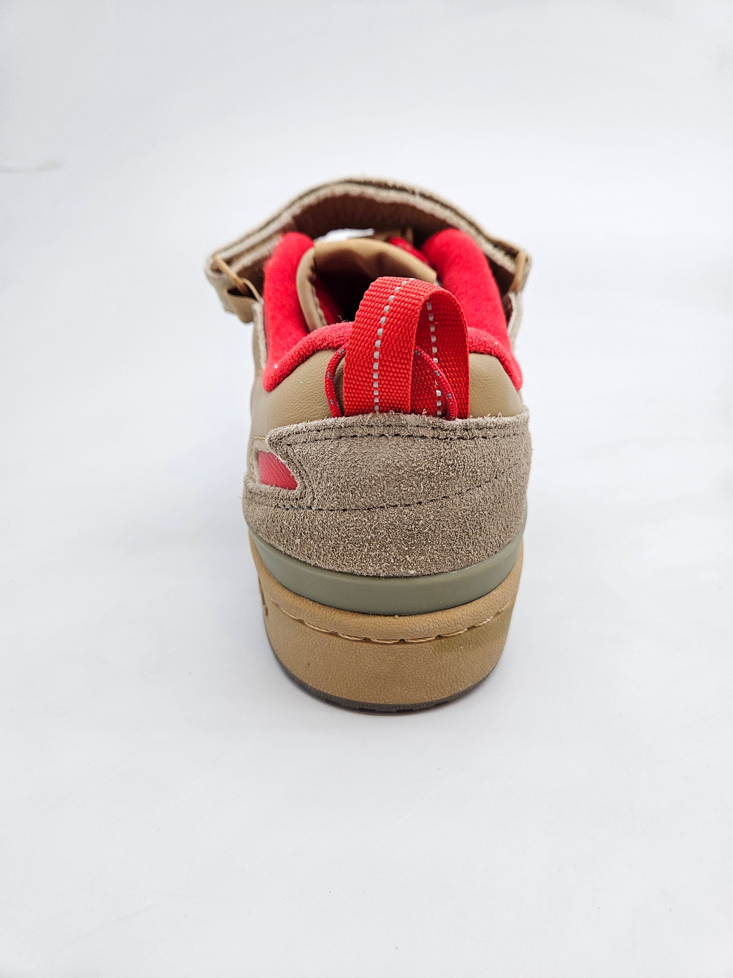 ADIDAS NOVI ORIGINAL PATIKI BR 42.5