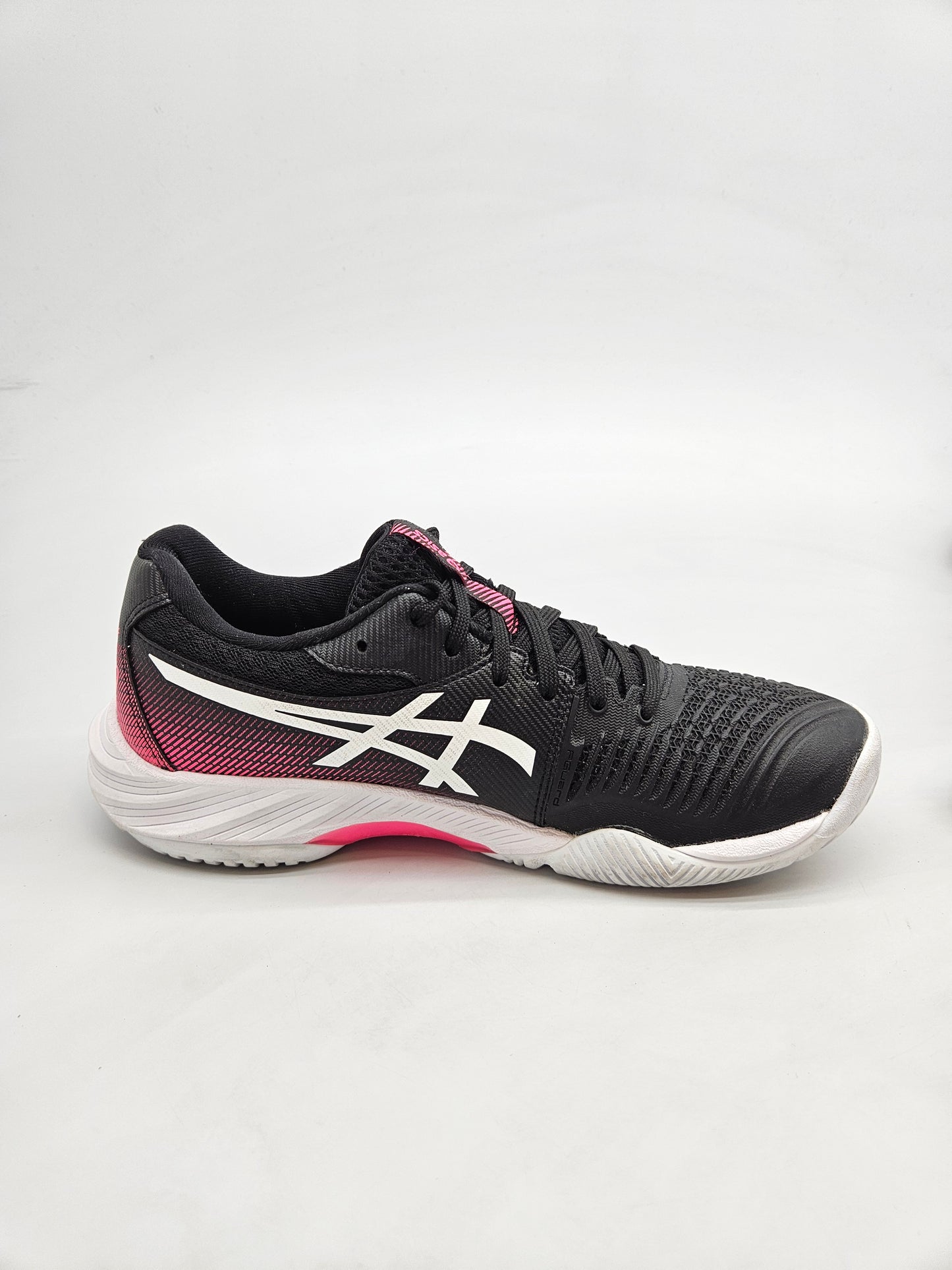 ASICS NOVI ORIGINAL PATIKI BR 39.5