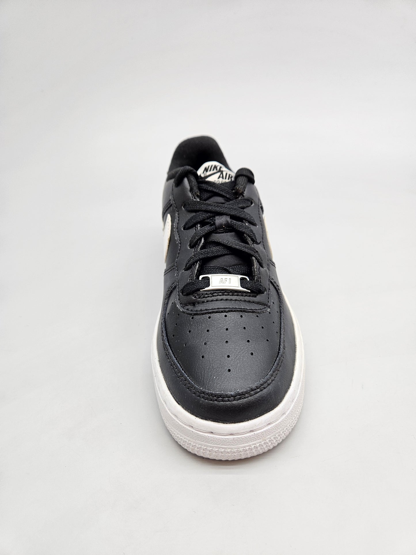 NIKE AF1 NOVI ORIGINAL PATIKI BR 38