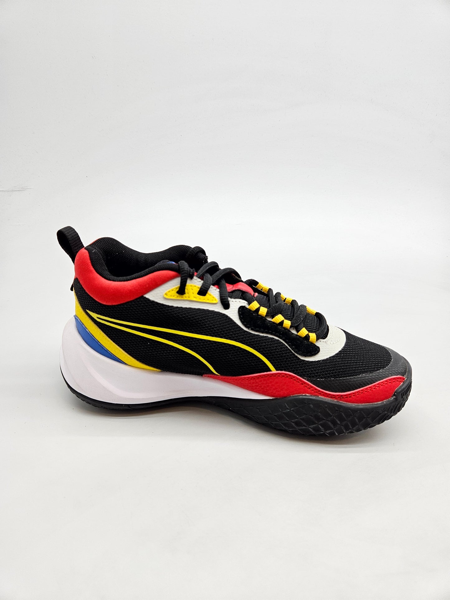 PUMA NOVI ORIGINAL PATIKI BR 35.5